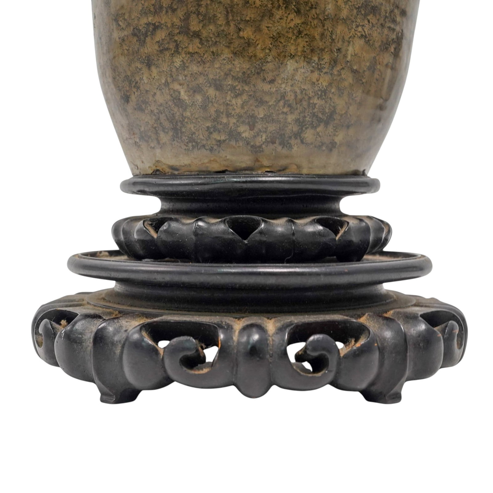 Antique Bronzed Ceramic Table Lamp - 6