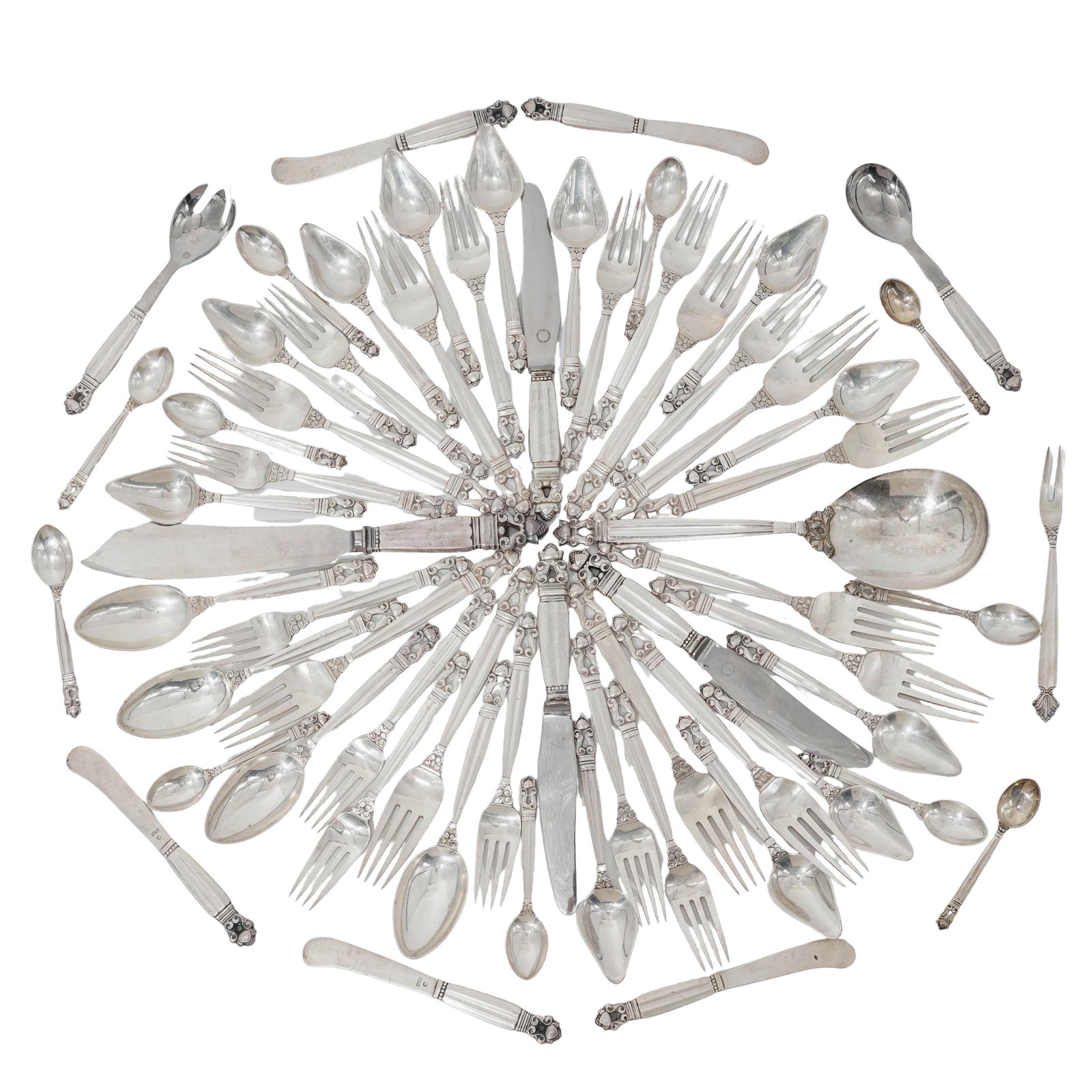 (62 pcs) Georg Jensen "Acorn" Sterling Flatware (1 of 17)