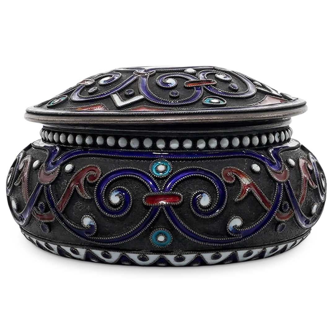 Antique Russian Silver & Cloisonne Enamel Pill Box: Antique Russian Silver & Cloisonne Enamel Pill BoxLate 19th - Early 20th Century. Russia.Antique Russian silver and cloisonne enamel pill box, decorated with intertwined motifs in red, white and blue