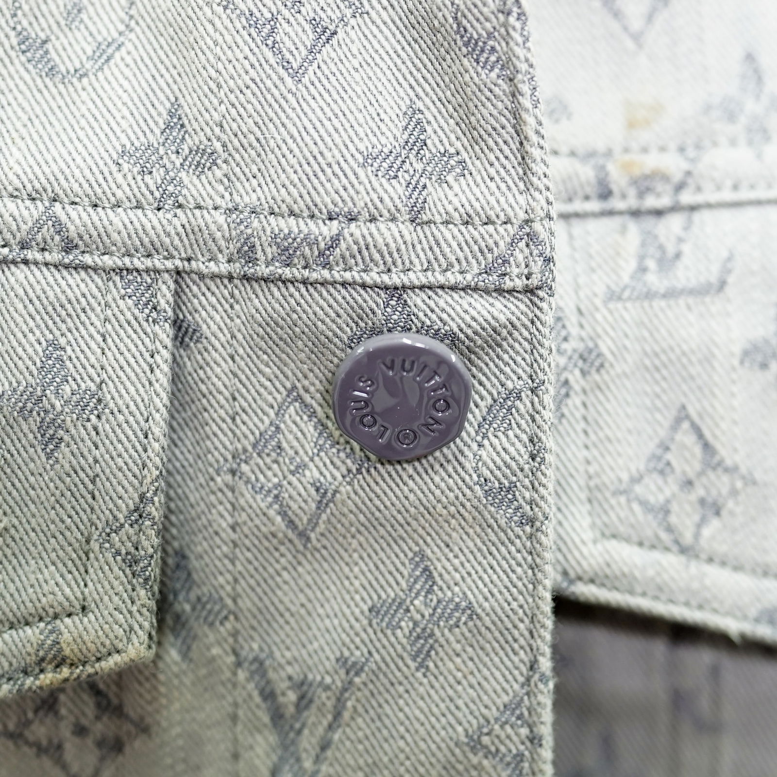 Louis Vuitton Monogram Denim Jacket - 3