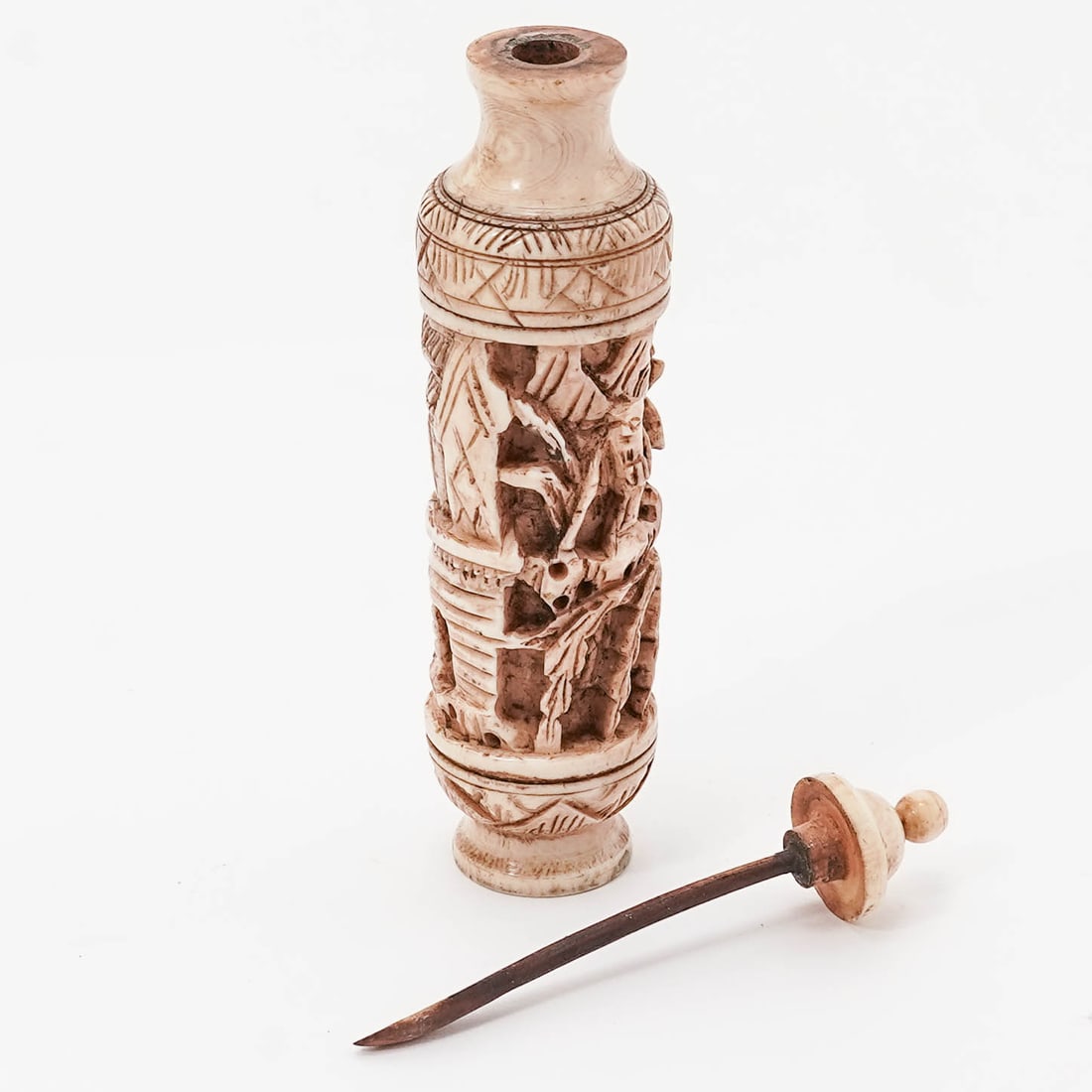 Carved Bone cylindrical snuff bottle - 6