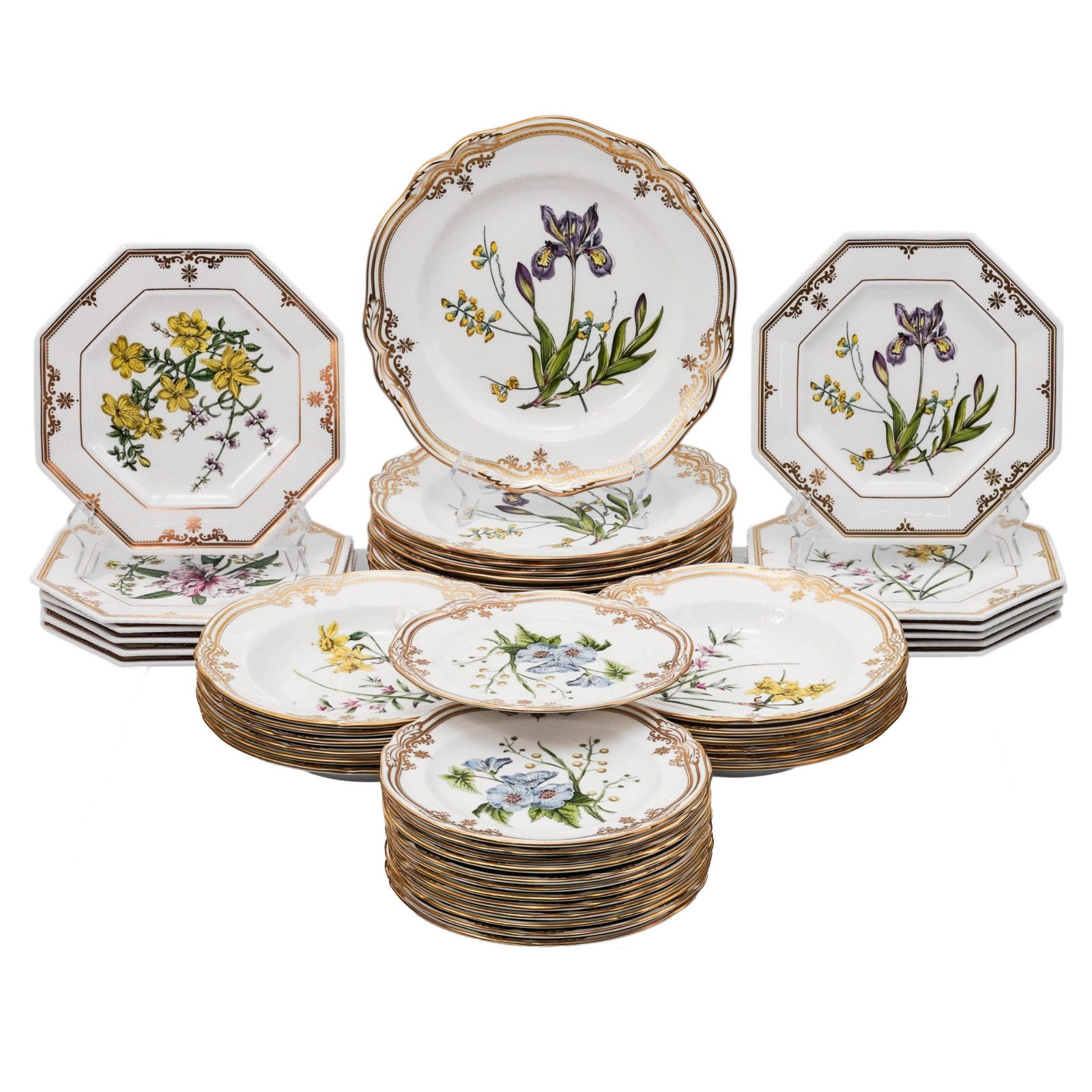 (48 Pc) Spode Porcelain Plates Grouping Set: (48 Pc) Spode Porcelain Plates Grouping Set20th Century, England.(48 Pc) Spode porcelain plates grouping set in the "Stafford Flowers" pattern, decorated with assorted floral motifs. This set includes