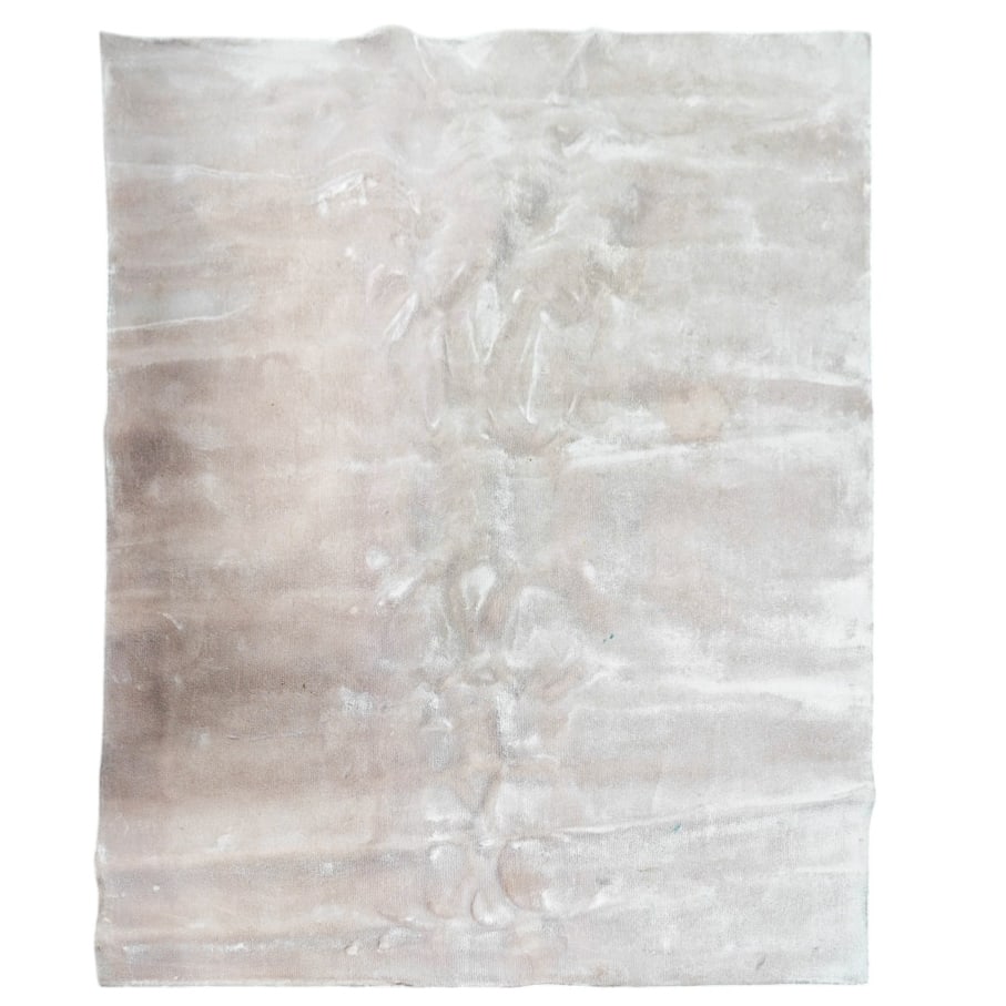 Light Pink Silk Blend Area Rug: Light Pink Silk Blend Area RugLate 20th-early 21st centuryA light pink silk blend area rug with a tone-on-tone gradient design.L 93" x W 71"