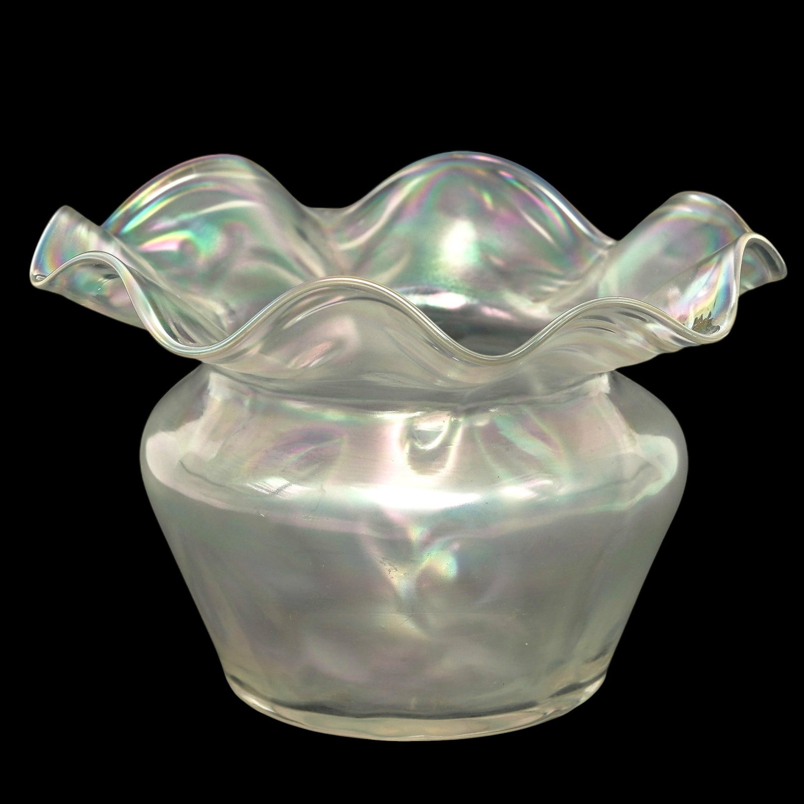 Steuben Verre de Soie Ruffled Vase (1 of 5)