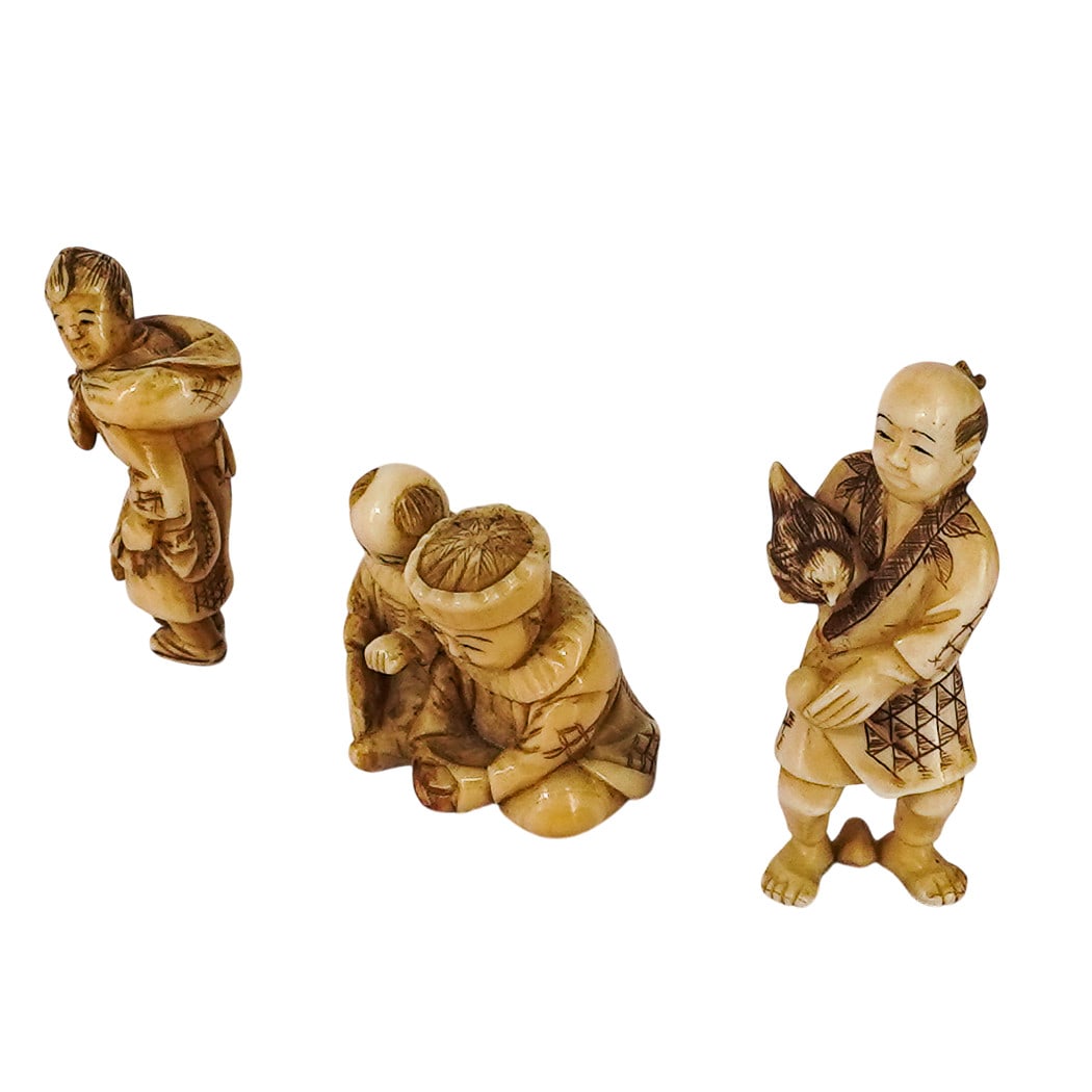 (3 pc) Antique Japanese Carved Bone Netsukes (1 of 6)