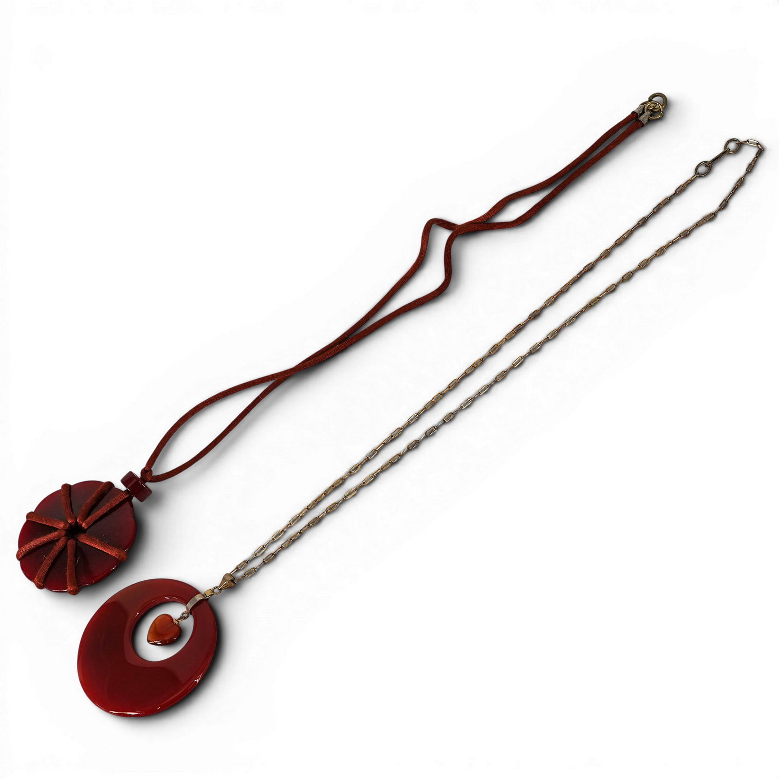 (2 Pcs) Vintage Hobe & Bakelite Disc Pendant Necklaces (1 of 8)