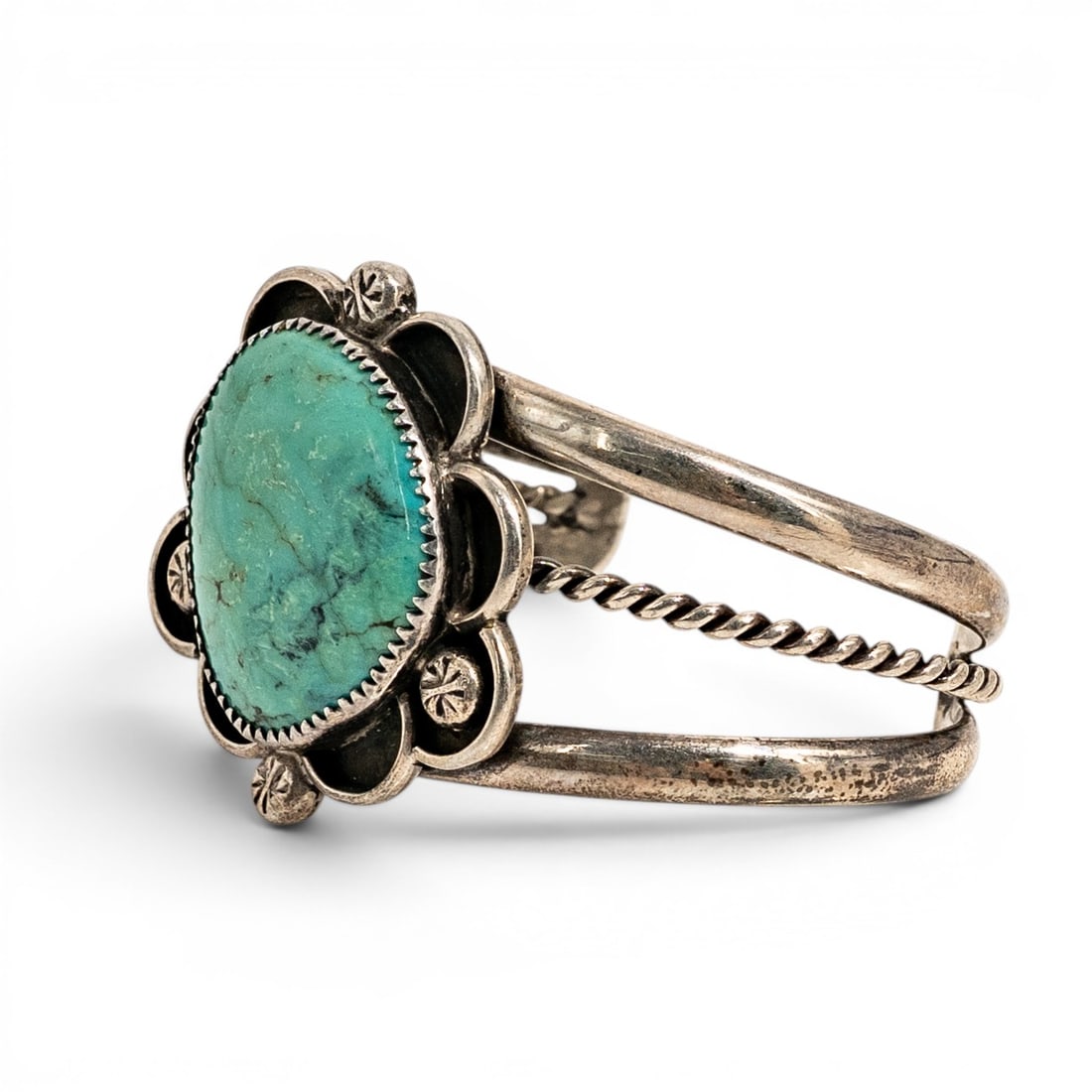 Vintage Navajo Sterling Silver & Turquoise Cuff Bracelet (1 of 11)