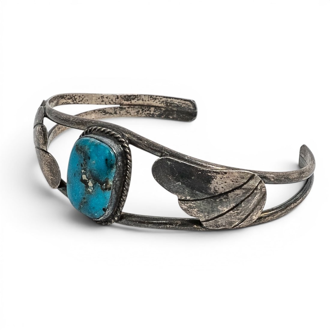 Vintage Sterling Silver & Turquoise Leaf Motif Cuff Bracelet (1 of 8)