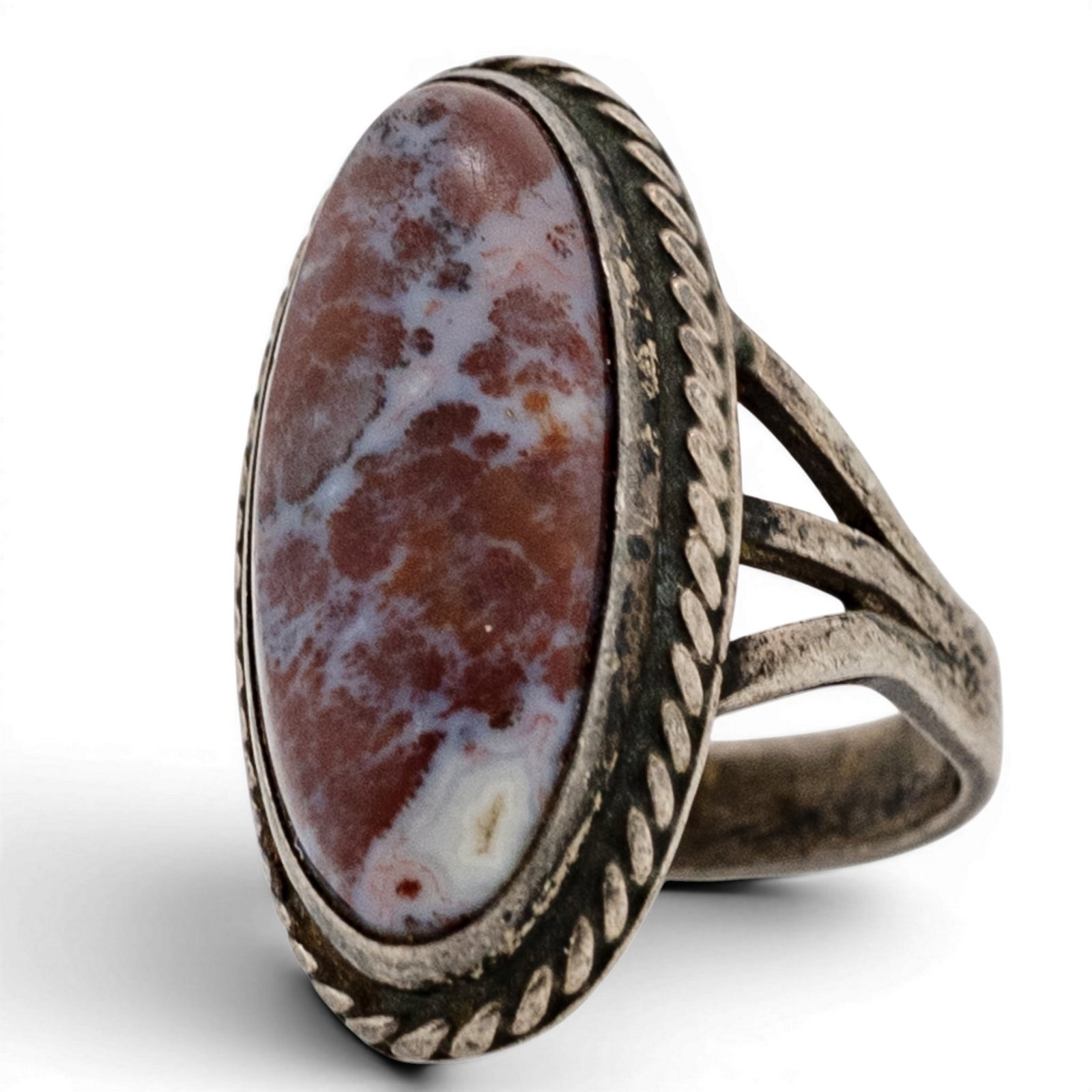 Vintage Navajo Sterling Silver & Spiny Oyster Shell Ring Signed: Vintage Navajo Sterling Silver & Spiny Oyster Shell Ring Signed 1970s-1980s, USA Elongated oval spiny oyster shell cabochon with red and white mottled coloration, set in a serrated bezel and framed by