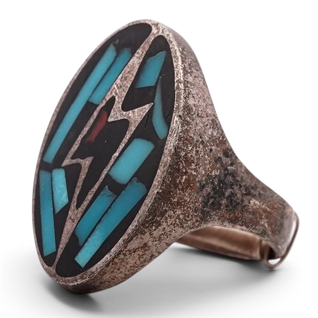 Vintage Navajo Sterling Silver Turquoise, Jet & Coral Inlay Ring: Vintage Navajo Sterling Silver Turquoise, Jet & Coral Inlay Ring 1970s–1990s, USA Sterling silver ring featuring an oval inlay composed of turquoise segments set within black matrix, centered with a