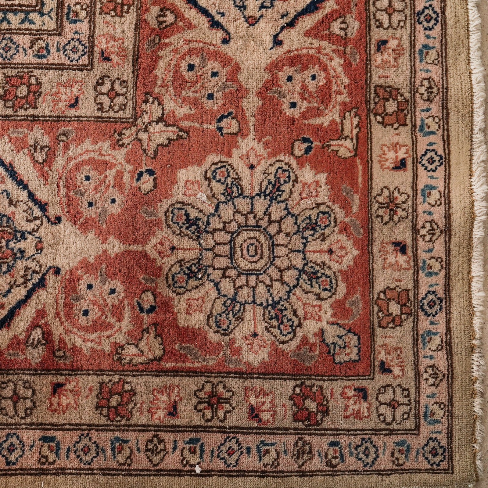 Fine Persian Tabriz Wool Carpet - 3