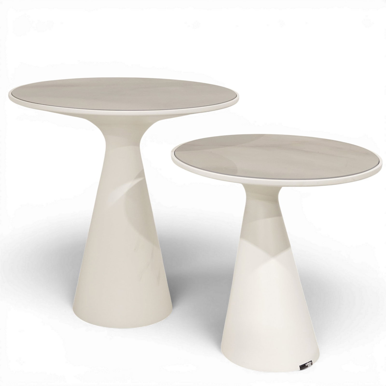 (2 pcs) Cattelan Italia x Piero De Longhi Peyote Tables: (2 pcs) Cattelan Italia x Piero De Longhi Peyote Tables 20th century, Italian The Cattelan Italia Peyote coffee/side table, designed by Piero De Longhi, is a sculptural piece distinguished by its uniq