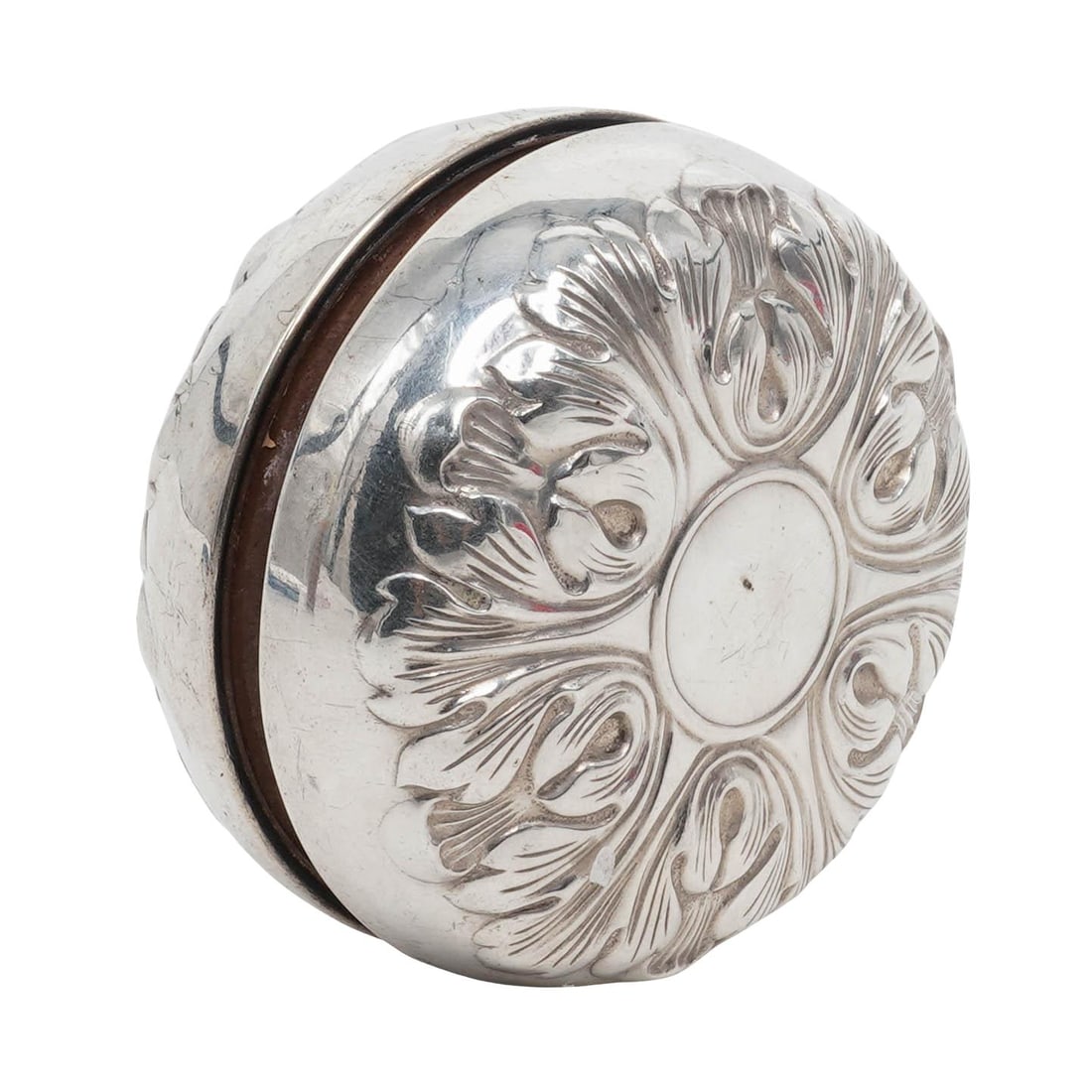 Gorham Sterling Silver Yoyo: Gorham Sterling Silver Yoyo 20th century, American Gorham sterling silver over steel yoyo. Marked on side "Gorham sterling cover 30 steel body". Diameter 2.25" x W 1.25"