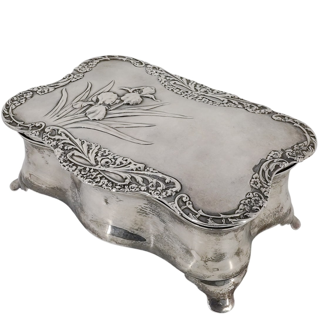 William Comyns (British, 1835-1916) Edwardian Sterling Silver Jewelry Box (1 of 10)
