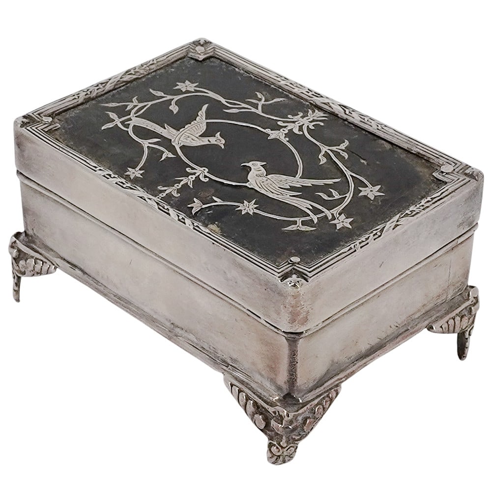 William Griffiths & Sons Sterling Silver & Tortoise Hued Bird Lidded Box (1 of 9)
