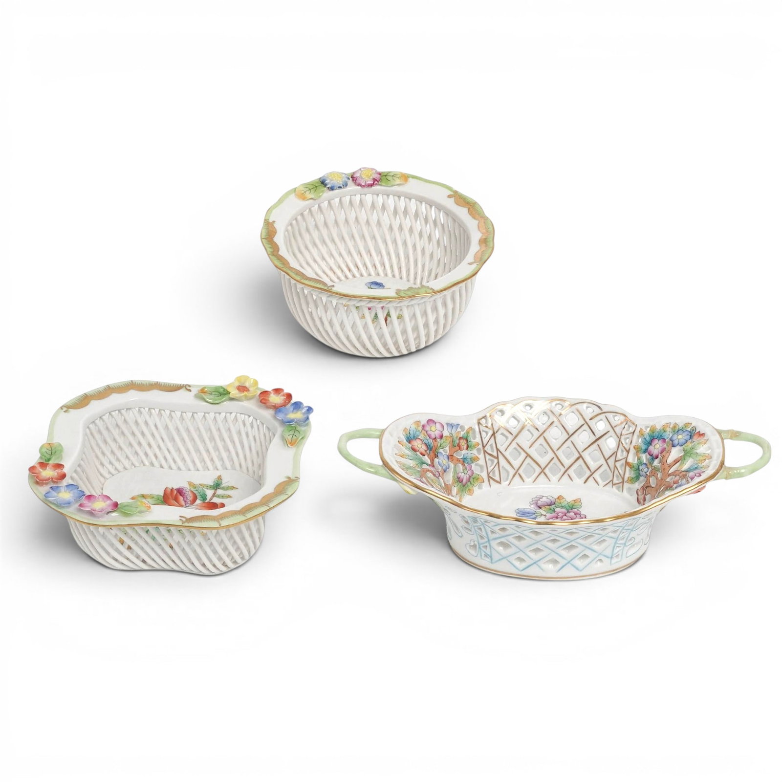 (3 pc) Herend Queen Victoria Reticulated Porcelain Baskets (1 of 9)
