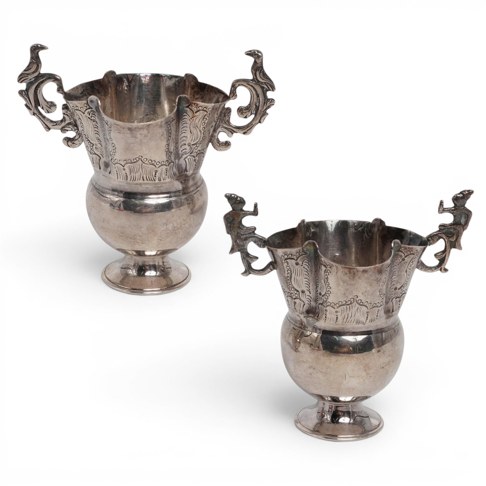 Pair Antique Sterling Silver Trophy Urns (1 of 10)