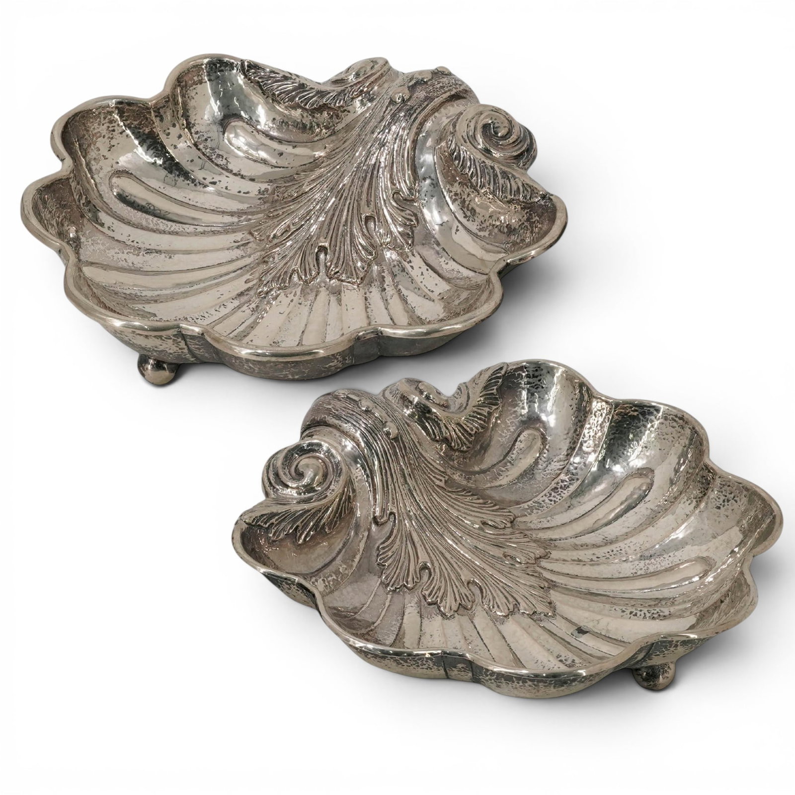 Pair Of Art Nouveau 800 Silver Shell Bowls (1 of 9)