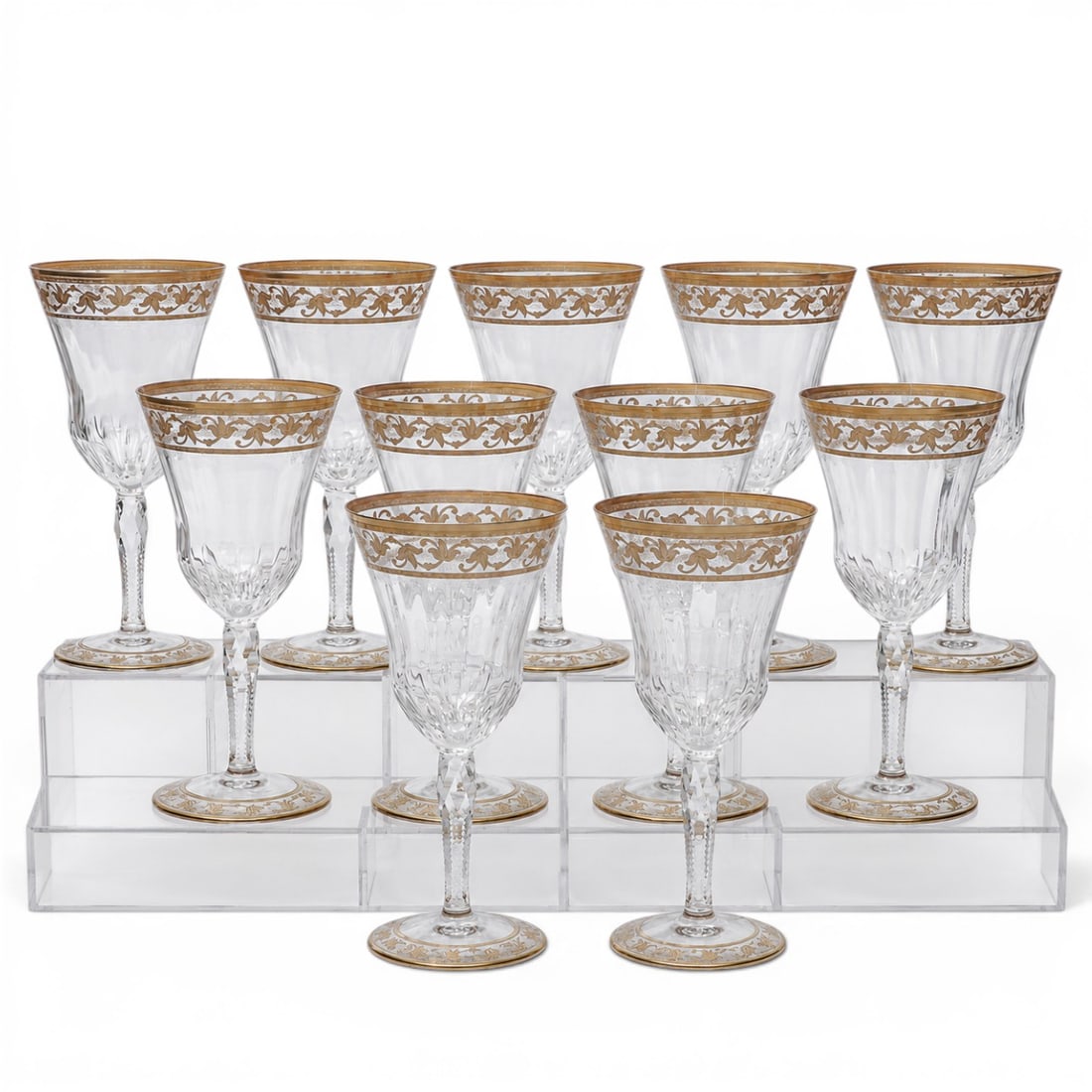 (11pc) St.Louis "Thistle Gold" Crystal Wine Glasses: (11pc) St.Louis "Thistle Gold" Crystal Wine Glasses 20th Cent., French Set of eleven crystal wine glasses by Cristallerie Saint-Louis in the Thistle Gold pattern. Each features a mouth-blown and hand-