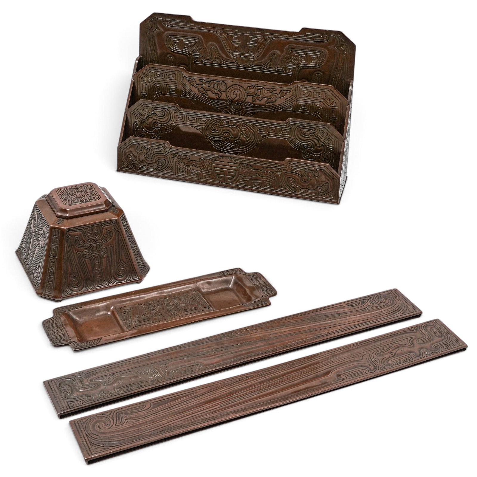 (5 pcs) Tiffany Studios "Chinese" Bronze Desk Set (1 of 8)