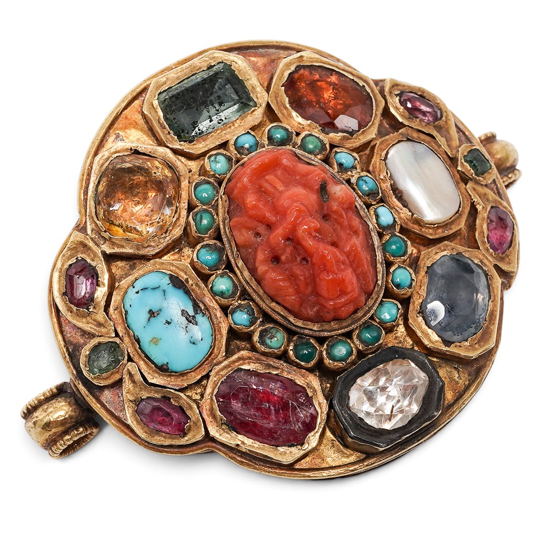 Rare 19th Cent. Indian Mughal 22k Gold Navaratna Ganesha Pendant: Rare 19th Cent. Indian Mughal 22k Gold Navaratna Ganesha Pendant 19th century, Indian Rare 19th century Indian Mughal 22k gold navratna ganesha pendant. Center stone of carved coral as Ganesha. Ganesh