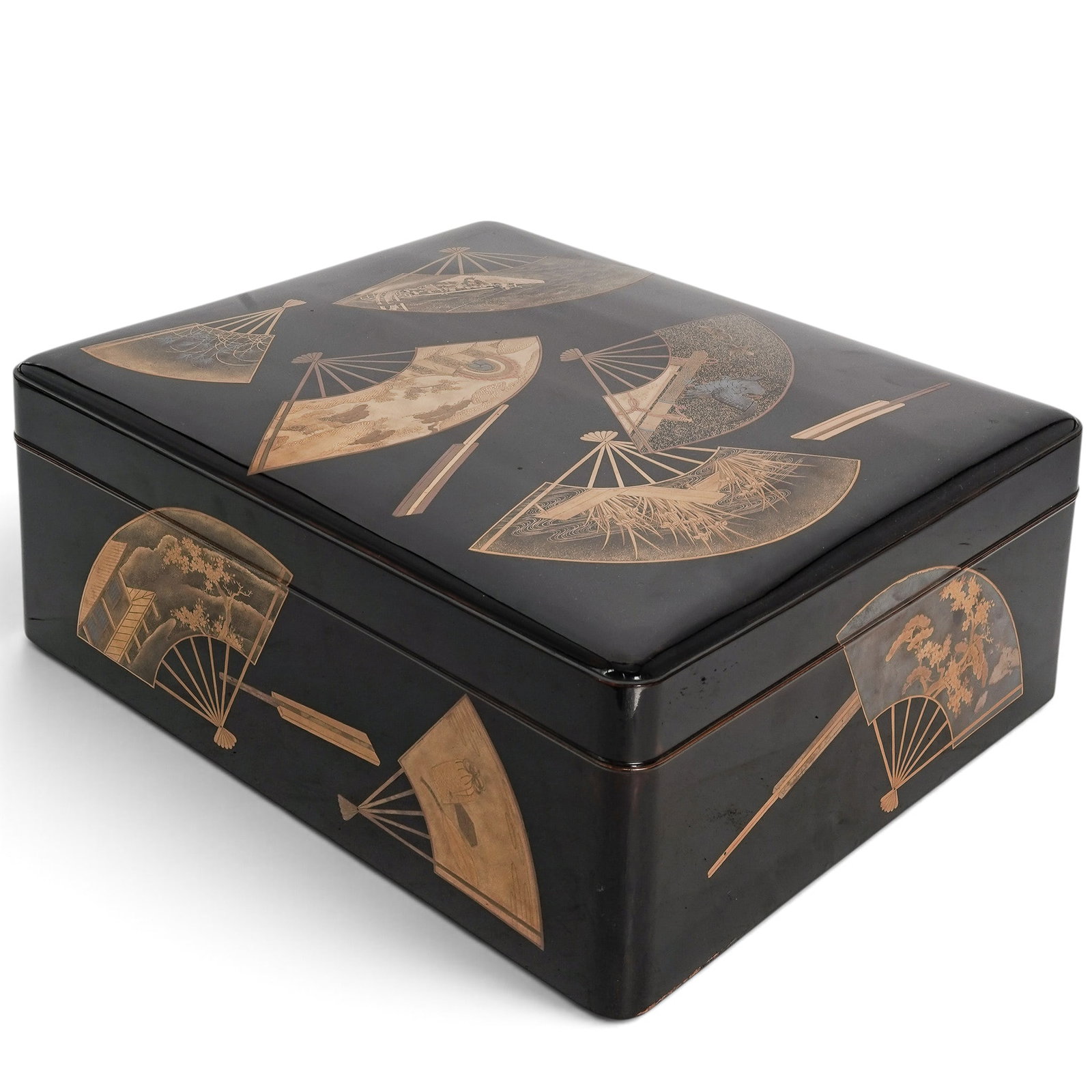 Large Japanese Signed Gold and Black Lacquer Presentation Box: Large Japanese Signed Gold and Black Lacquer Presentation Box Meiji, Japanese Large Japanese signed gold and black lacquered presentation box. Open and closed fan designs throughout. Each gold