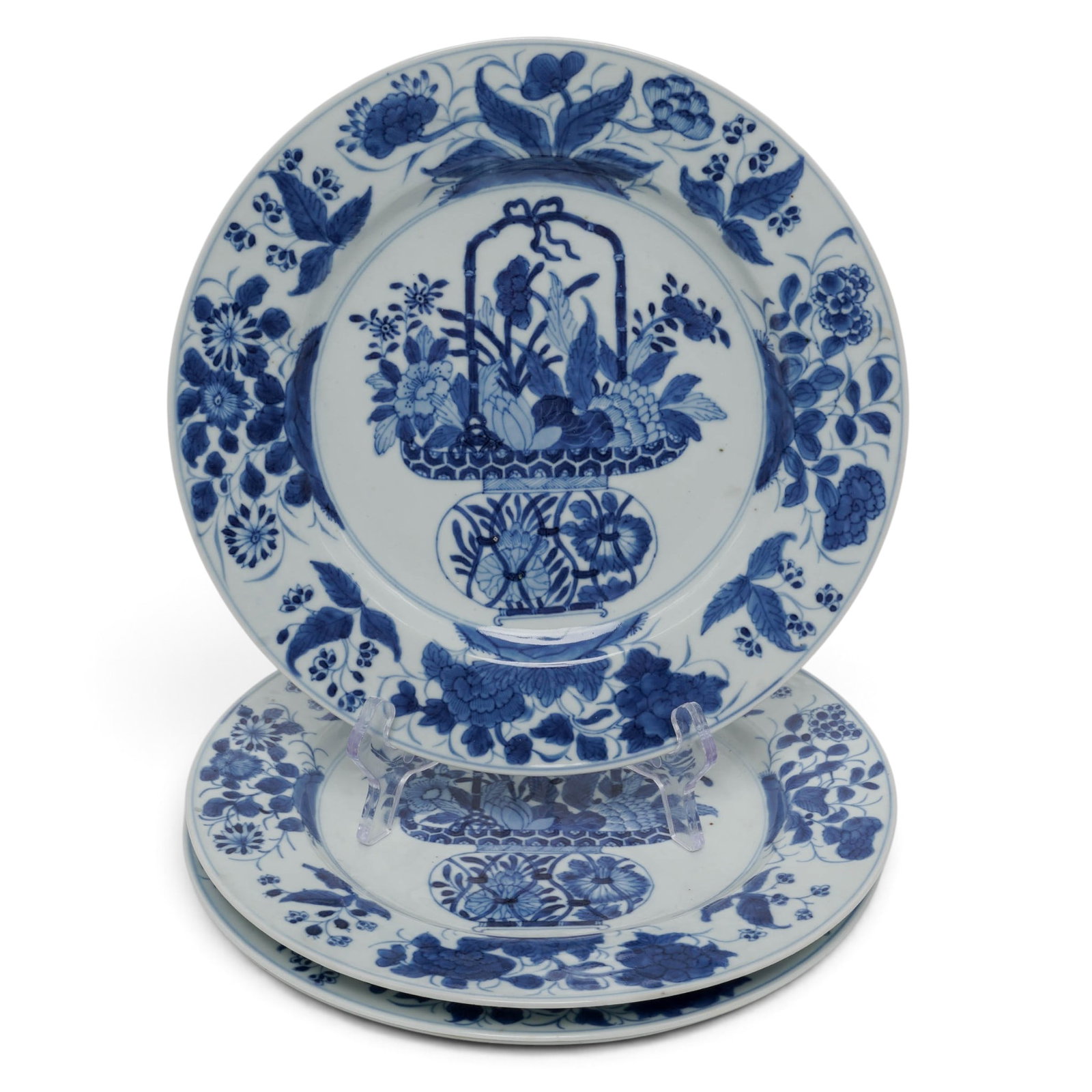 (4 Pcs) Chinese Kangxi Period Porcelain Plates: (4 Pcs) Chinese Kangxi Period Porcelain Plates 18th Century, China This matched set of blue and white plates with central decoration of large hanging flower pot surrounded by flowers in foliage on the