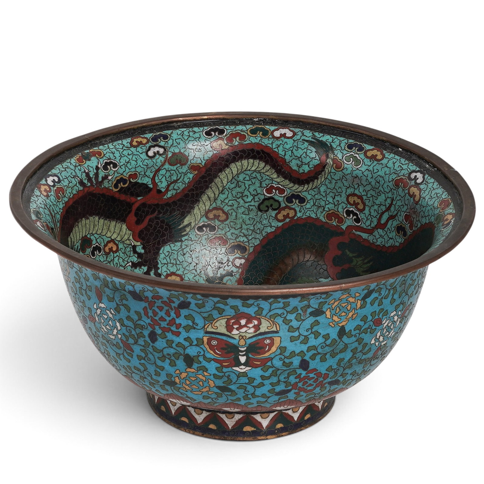 Large Early Meiji Japanese Cloisonne Bowl in Chinese Style: Large Early Meiji Japanese Cloisonne Bowl in Chinese Style Meiji period, Japanese Interior of bowl with ryu-shaped clouds, two large dragons chasing a red flaming pearl, dragons with five claws, upper