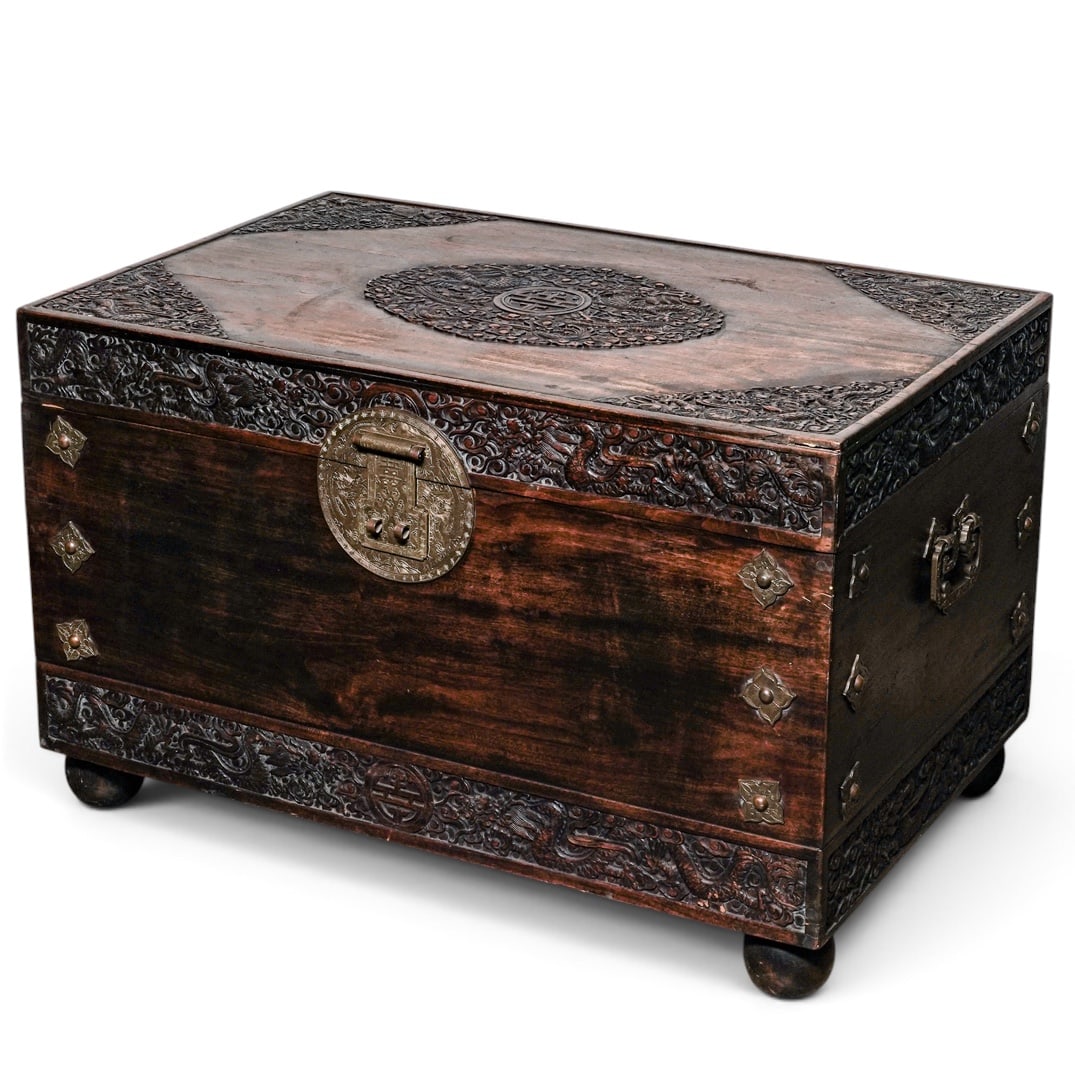 Large & Impressive Chinese Imperial Five Claw Dragon Chest (1 of 15)