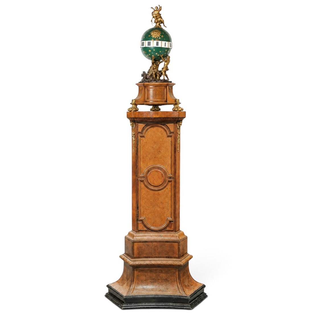 Antique Monumental French Pendule a Cercles Tournants: Antique Monumental French Pendule a Cercles Tournants Late 19th Century, France Monumental pendule à cercles tournants featuring a green lacquered celestial globe decorated with gilt stars and