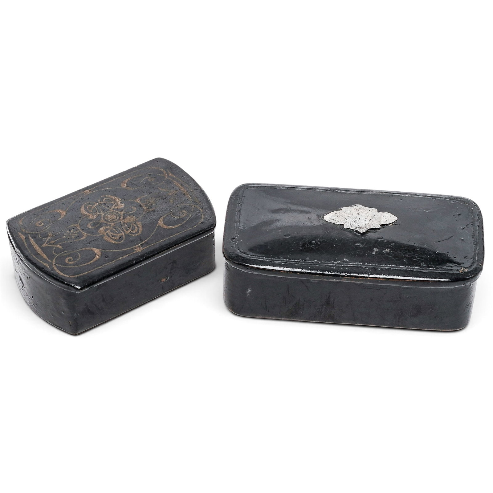 (2pc) 19th Cent. Lacquered Wood Snuff Boxes (1 of 7)