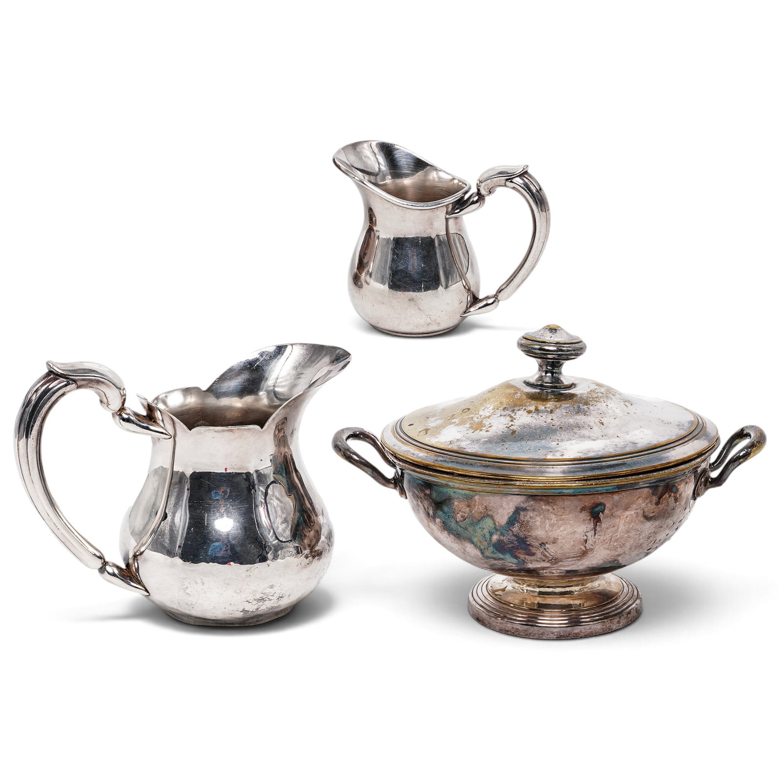 (3pc) Antique Christofle Silver-Plated Tureen & Creamers: (3pc) Antique Christofle Silver-Plated Tureen & Creamers Early to mid 20th Cent., French Christofle silver plate lot, including: (1) Gilt silver-plated tureen. Marked Christofle '13482 85'. H: 6"