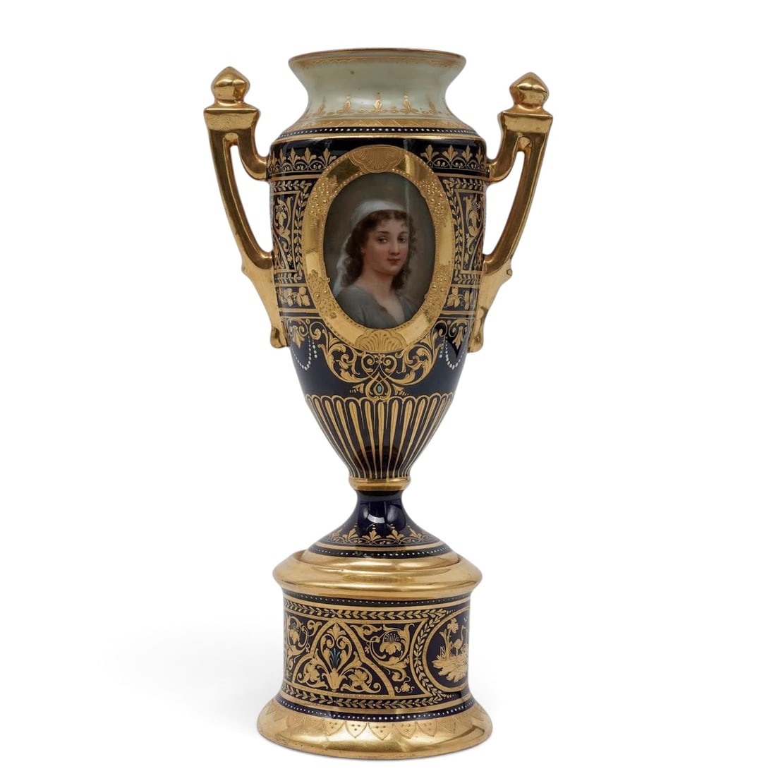 Antique Royal Vienna Porcelain Urn (1 of 10)