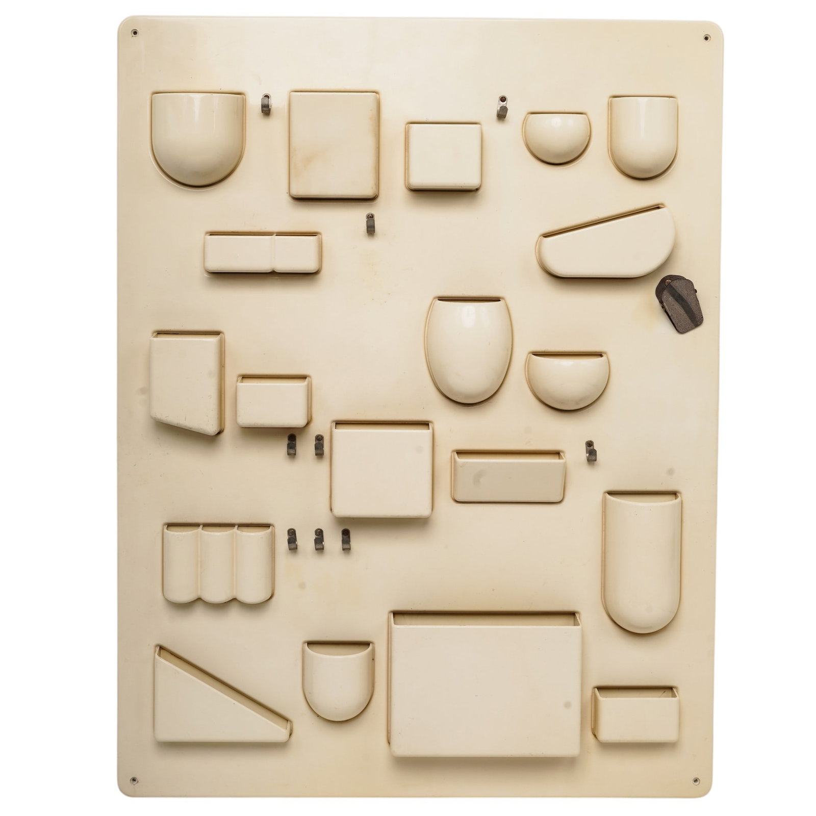 Dorothee Maurer-Becker "Utensilo" Wall Organizer (1 of 4)