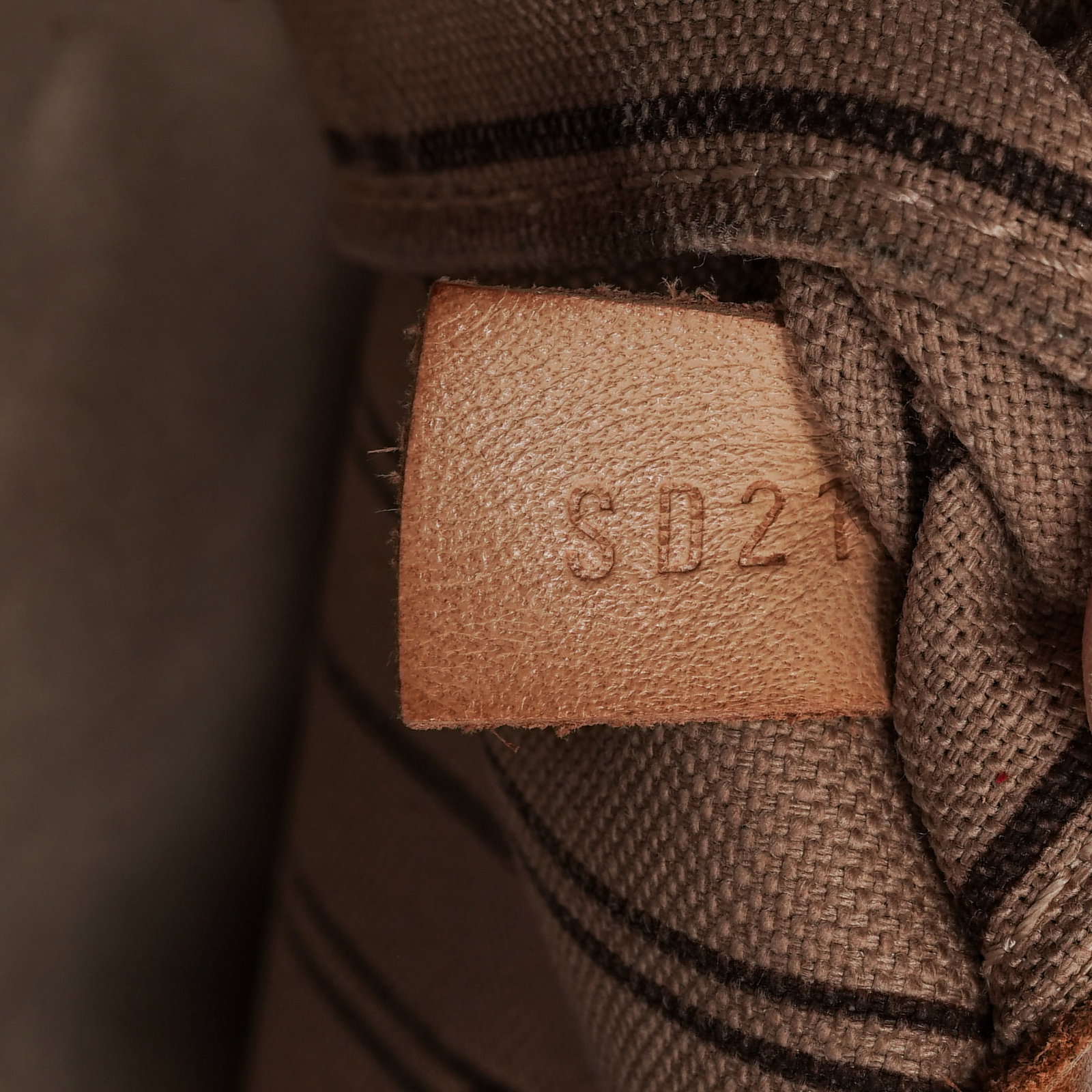 Louis Vuitton "Neverfull" MM Monogram Canvas - 2