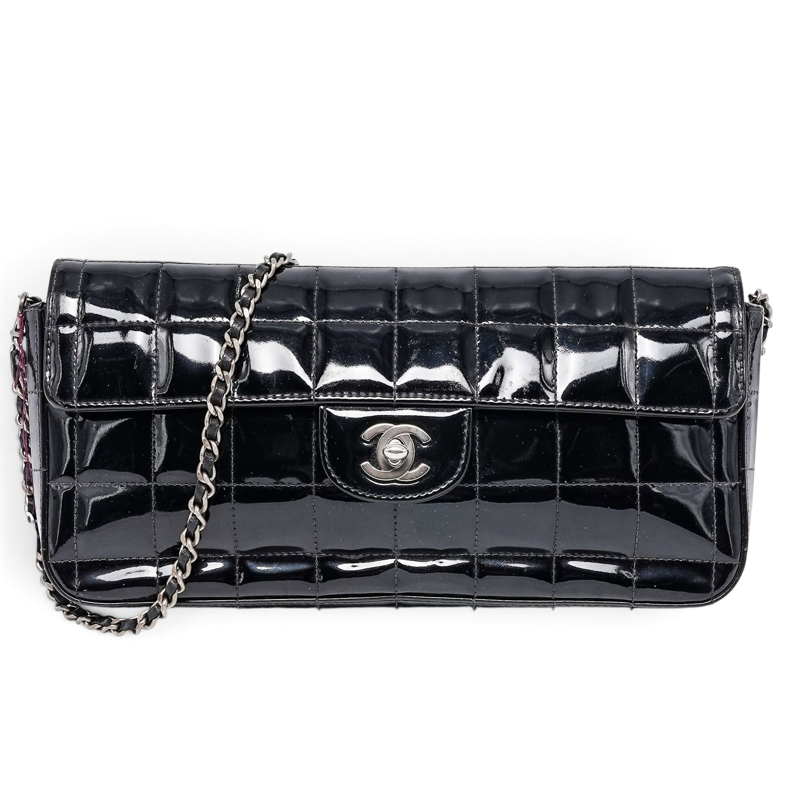 Chanel East West Black Patent Leather Chocolate Bar Quilted Flap: Chanel East West Black Patent Leather Chocolate Bar Quilted Flap 2004, Italy Chanel East West Chocolate Bar Flap crafted from black quilted patent leather with signature Chocolate Bar quilting. Featur