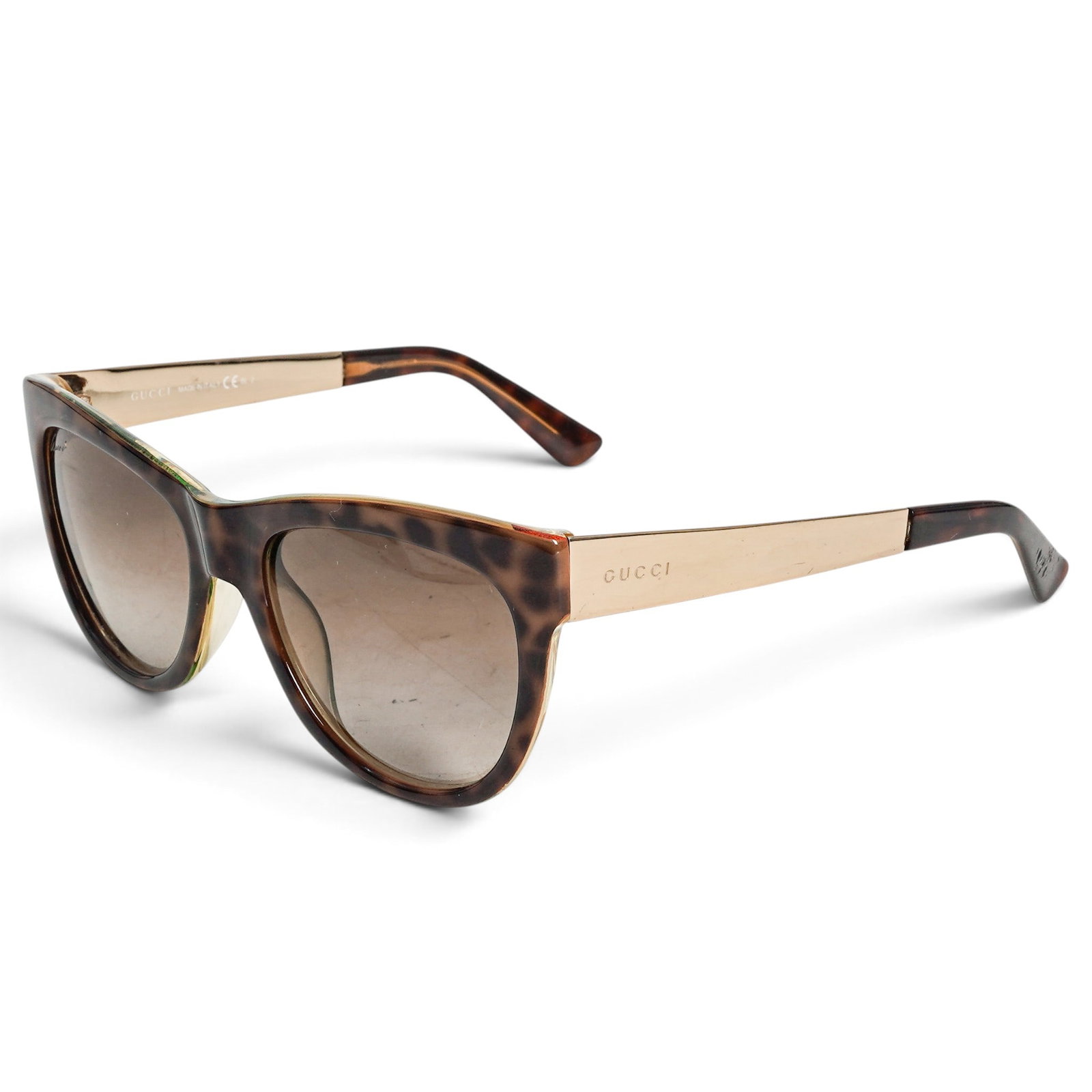 Gucci GG 3739/S Tortoise Square Sunglasses: Gucci GG 3739/S Tortoise Square Sunglasses 2020's, Italy Gucci GG 3739/S square sunglasses in tortoise with the signature Gucci logo detailing on the temples and tropical print on the inside of the fr