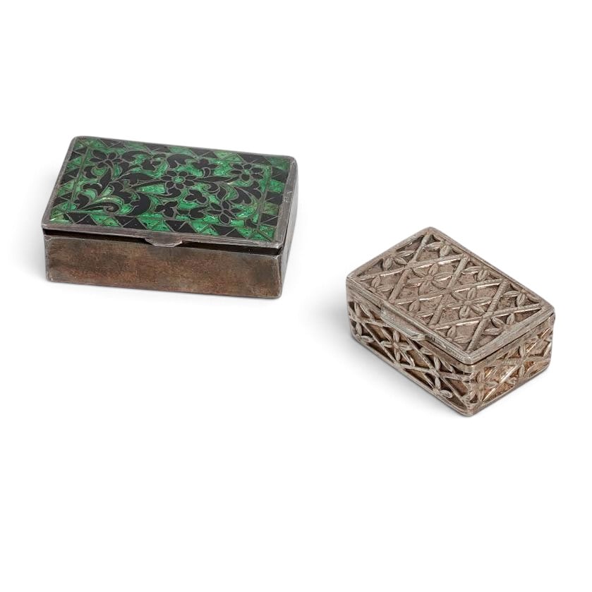 (2pc) Antique Silver Plated and Silver Enamel Pill Boxes (1 of 7)