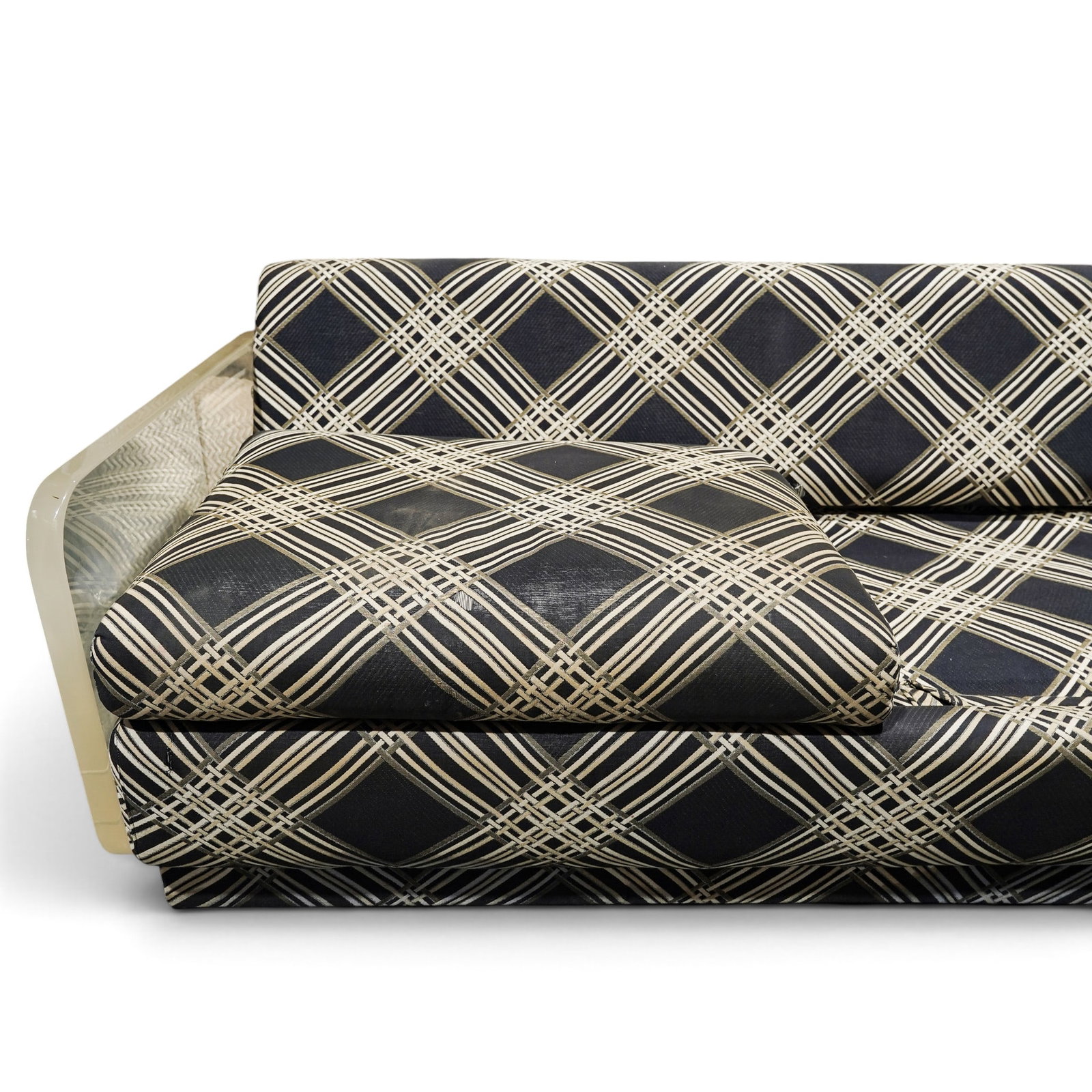 Vintage Lucite Pull Out Couch - 2