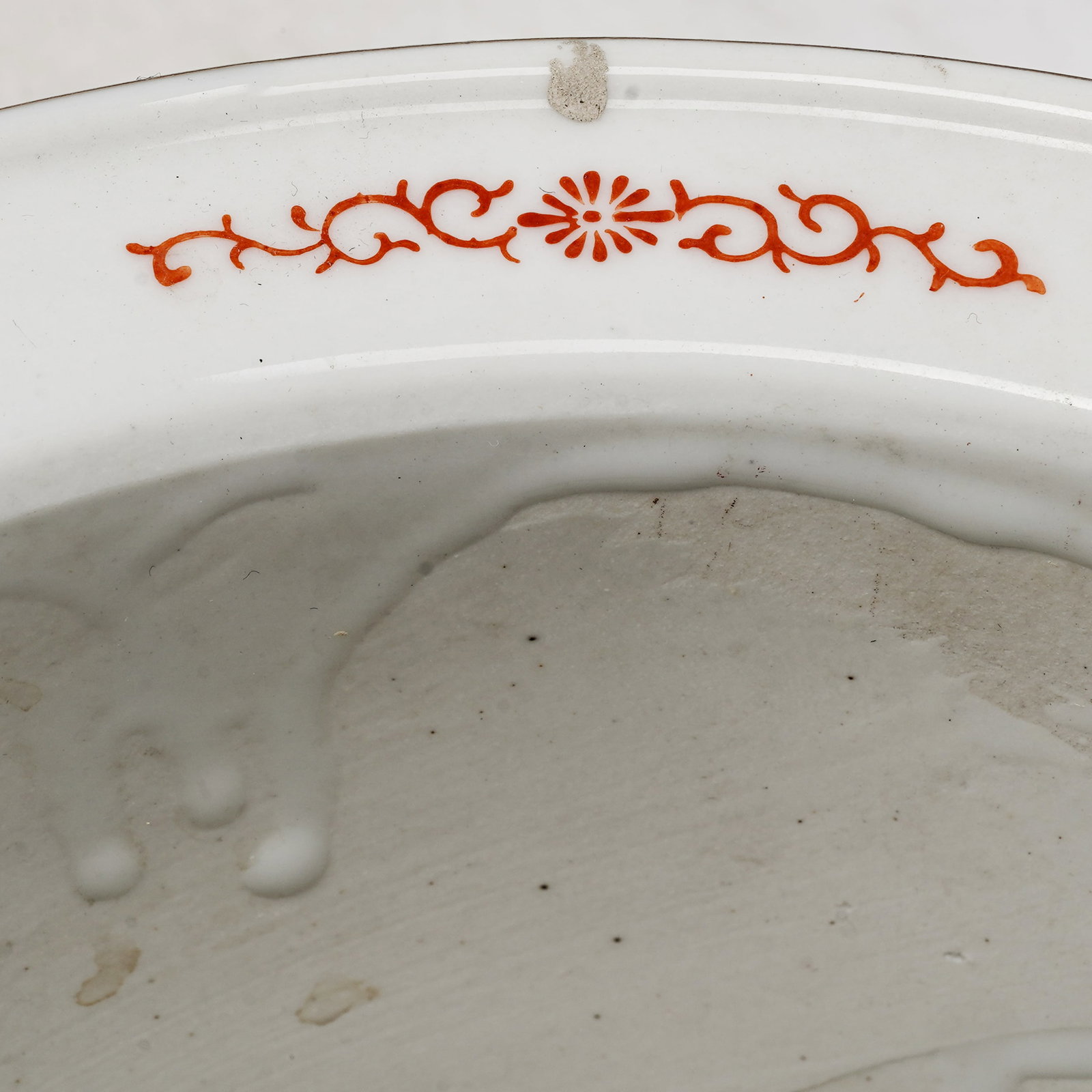 Chinese Porcelain Cache Pots - 9