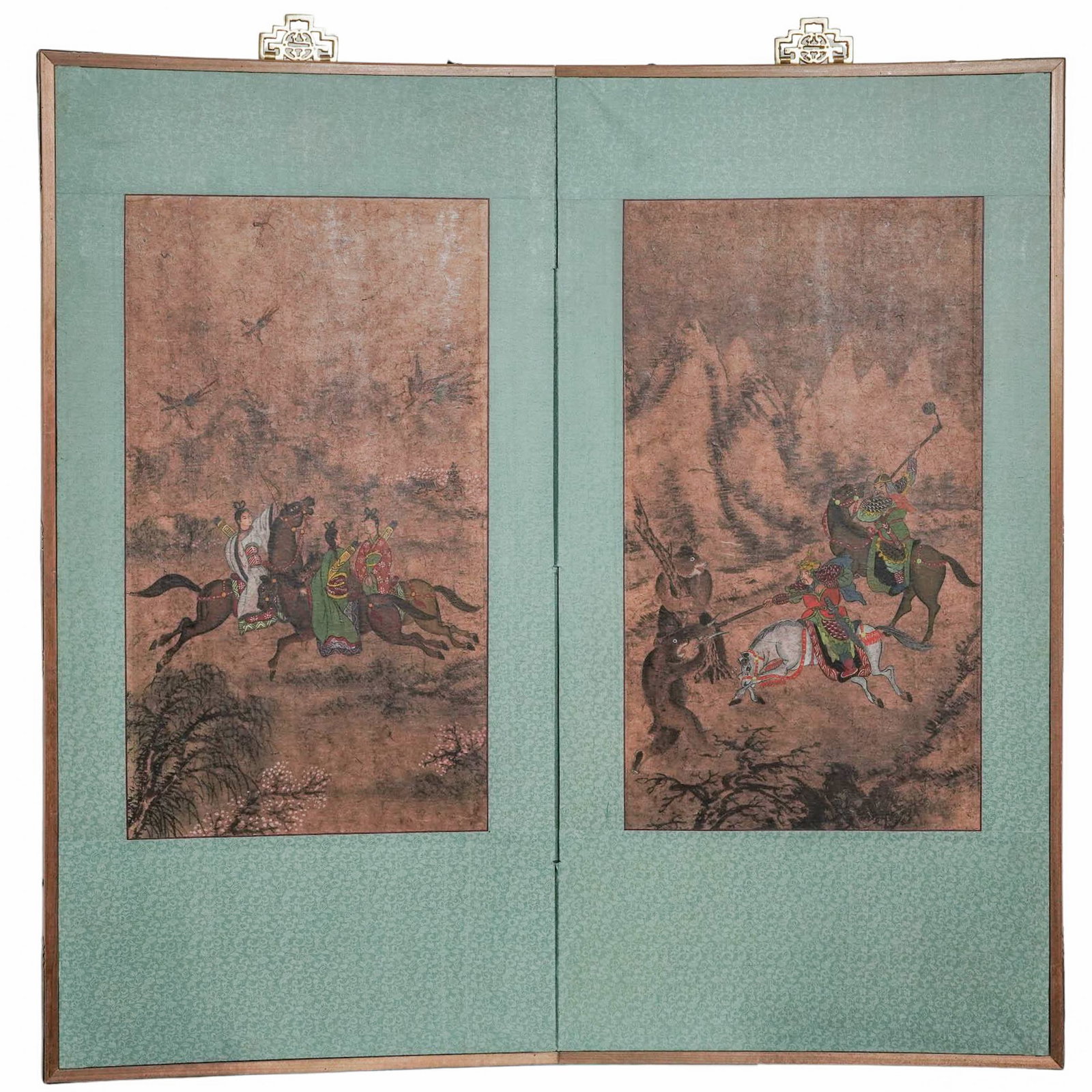 Antique Chinese Painted Silk Folding Screen: Antique Chinese Painted Silk Folding Screen Early 20th Century, China Artist/Designer/Manufacturer: Unknown. Marking(s): None. Materials: Silk, wood & paint. Cataloger Note: Chinese painted silk foldi