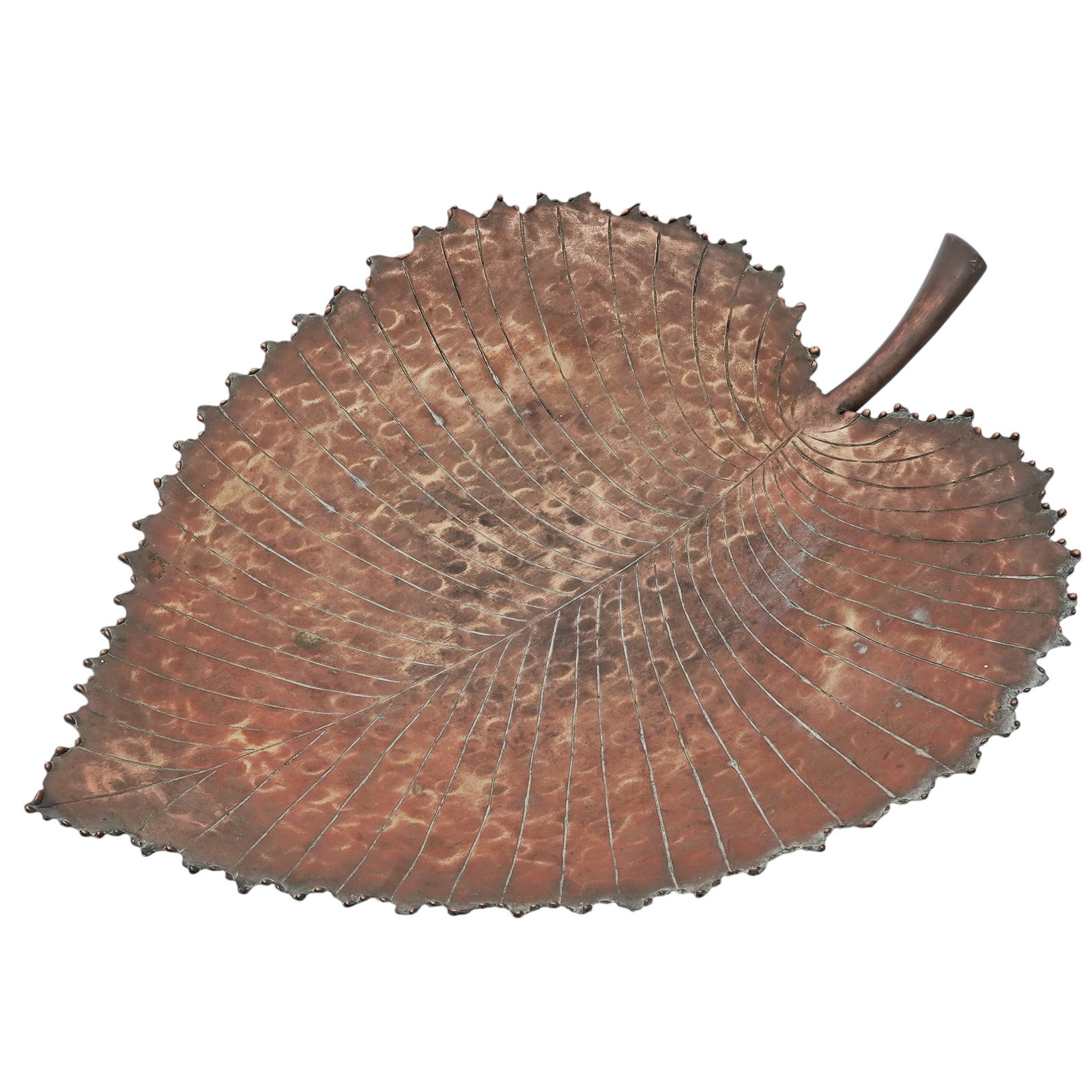 Large MCM Leaf-Shaped Copper Tray: Large MCM Leaf-Shaped Copper Tray 20th Century, USA Artist/Designer/Manufacturer: Unknown. Marking(s): None. Materials: Copper. Cataloger Note: Large hammered copper tray in the form of a leaf, featur