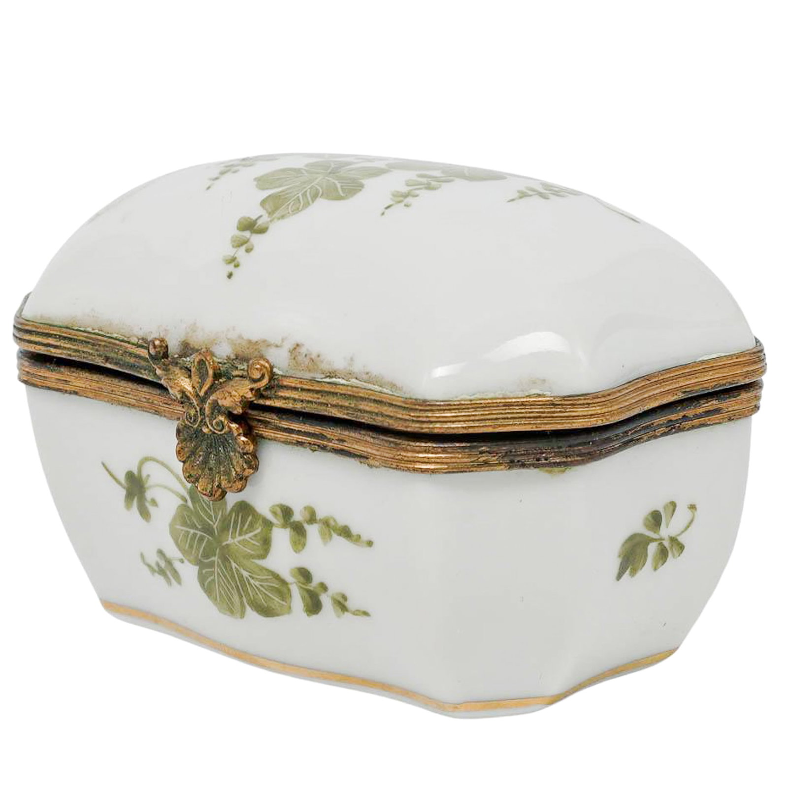 Antique Sevres Green Ivy Porcelain Trinket Box: Antique Sevres Green Ivy Porcelain Trinket Box 19th Century, France Artist/Designer/Manufacturer: Sèvres Marking(s): Sèvres porcelain mark to underside. Materials: Porcelain, gilt metal, and enamel.