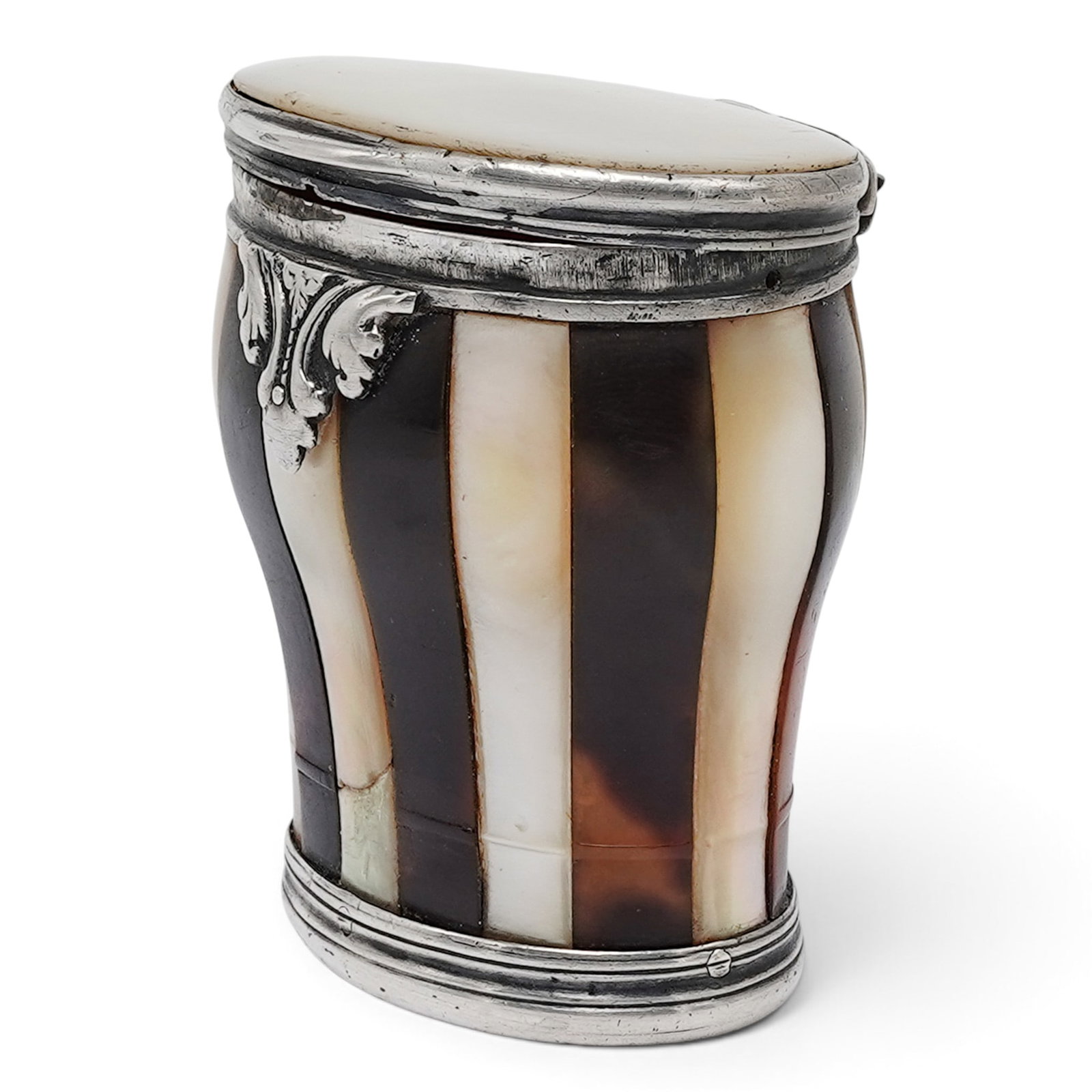 Silver Mounted Mother Of Pearl & Horn Snuff Box: Silver Mounted Mother Of Pearl & Horn Snuff Box Late 18th - 19th Cent, Likely England/Scotland Artist/Designer/Manufacturer: Unknown Marking(s): Silver mounts tested as silver. Materials: Horn, bone, 
