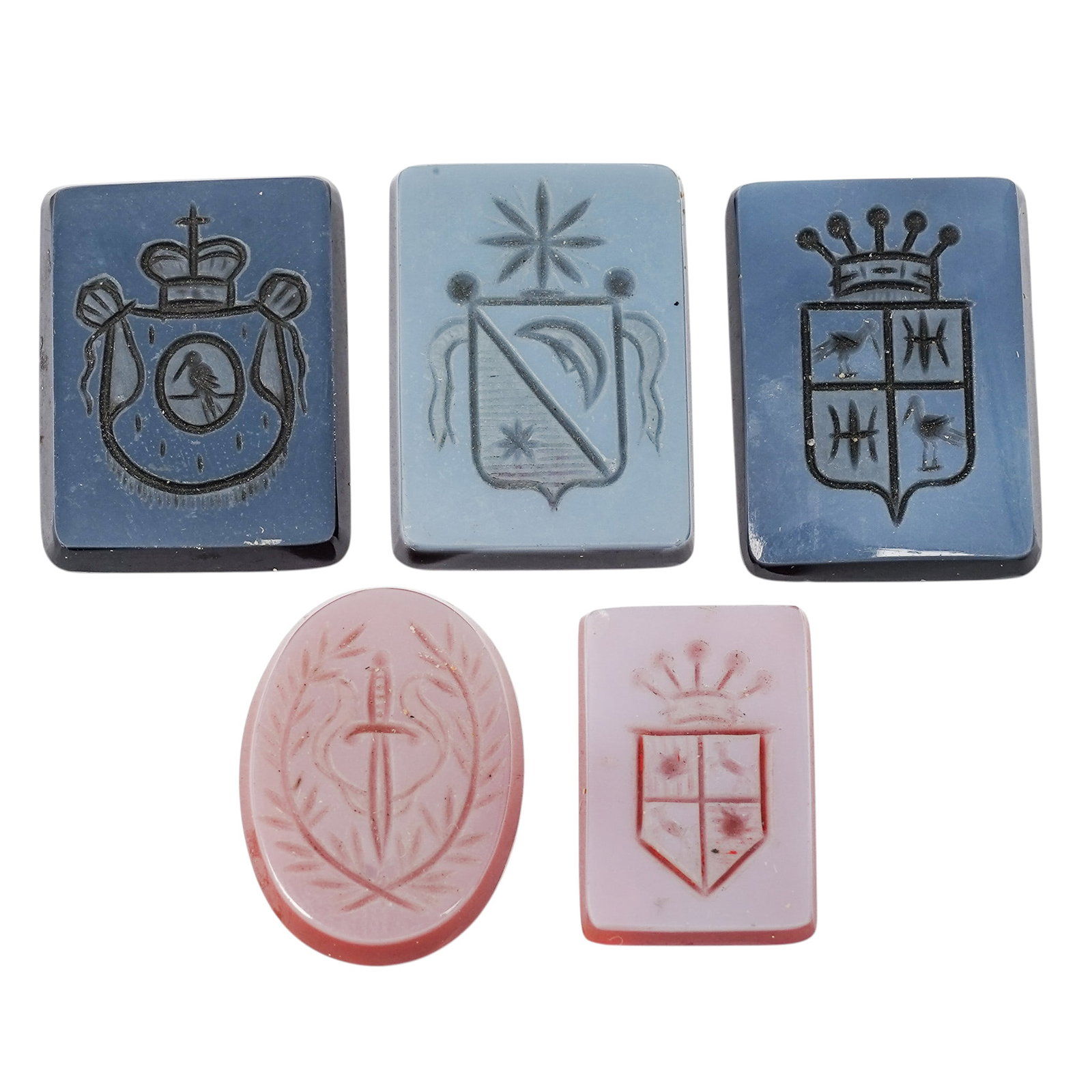 (5 pc) Chalcedony Intaglio Carved Engraving Seals: (5 pc) Chalcedony Intaglio Carved Engraving Seals Late 18th - 19th Cent, European Artist/Designer/Manufacturer: Unknown Marking(s): None. Materials: Chalcedony Cataloger Note: Collection of five antiq