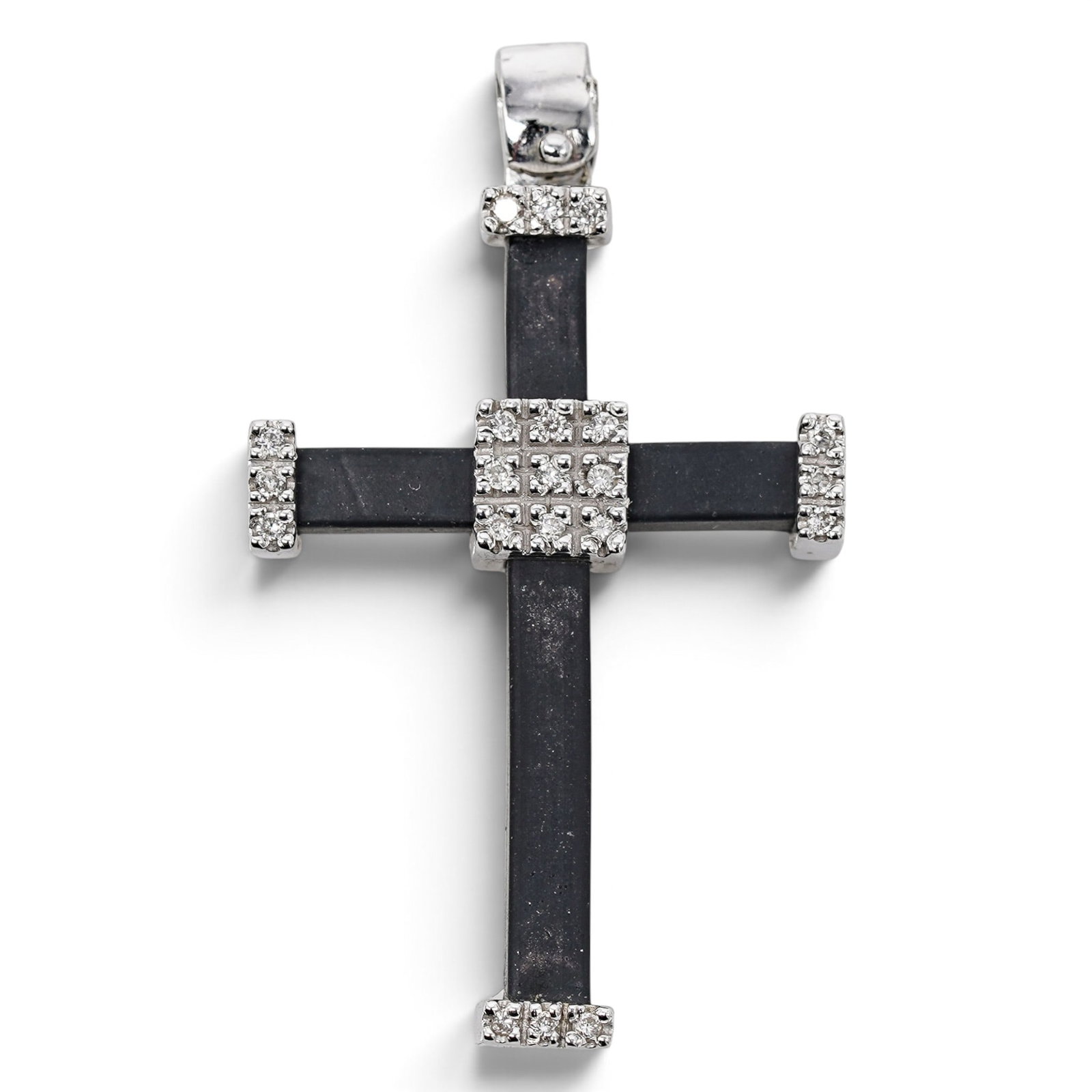 Italian 18K Gold Diamond Cross Pendant: Italian 18K Gold Diamond Cross Pendant Contemporary, Italian 18K white gold cross pendant with black ceramic inlay and round diamond accents at the center and terminals. Stones: Round diamonds approx.