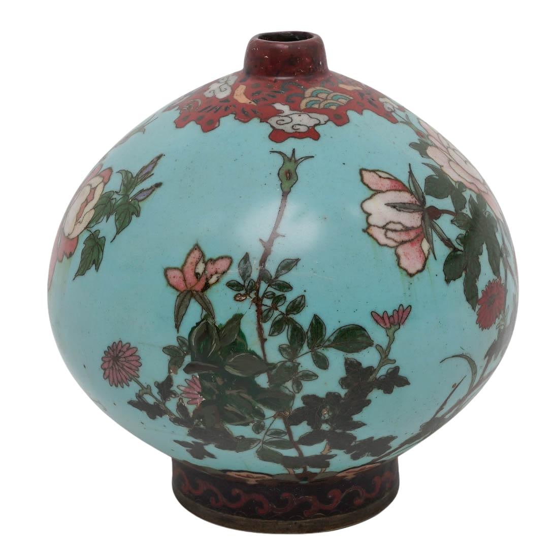 Antique Japanese Cloisonne Bird Vase: Antique Japanese Cloisonne Bird Vase Early 20th Century, Meiji Period, Japan Artist/Designer/Manufacturer: Unknown Marking(s); notes: None Materials: copper, polychrome enamel Cataloger Note: Antique