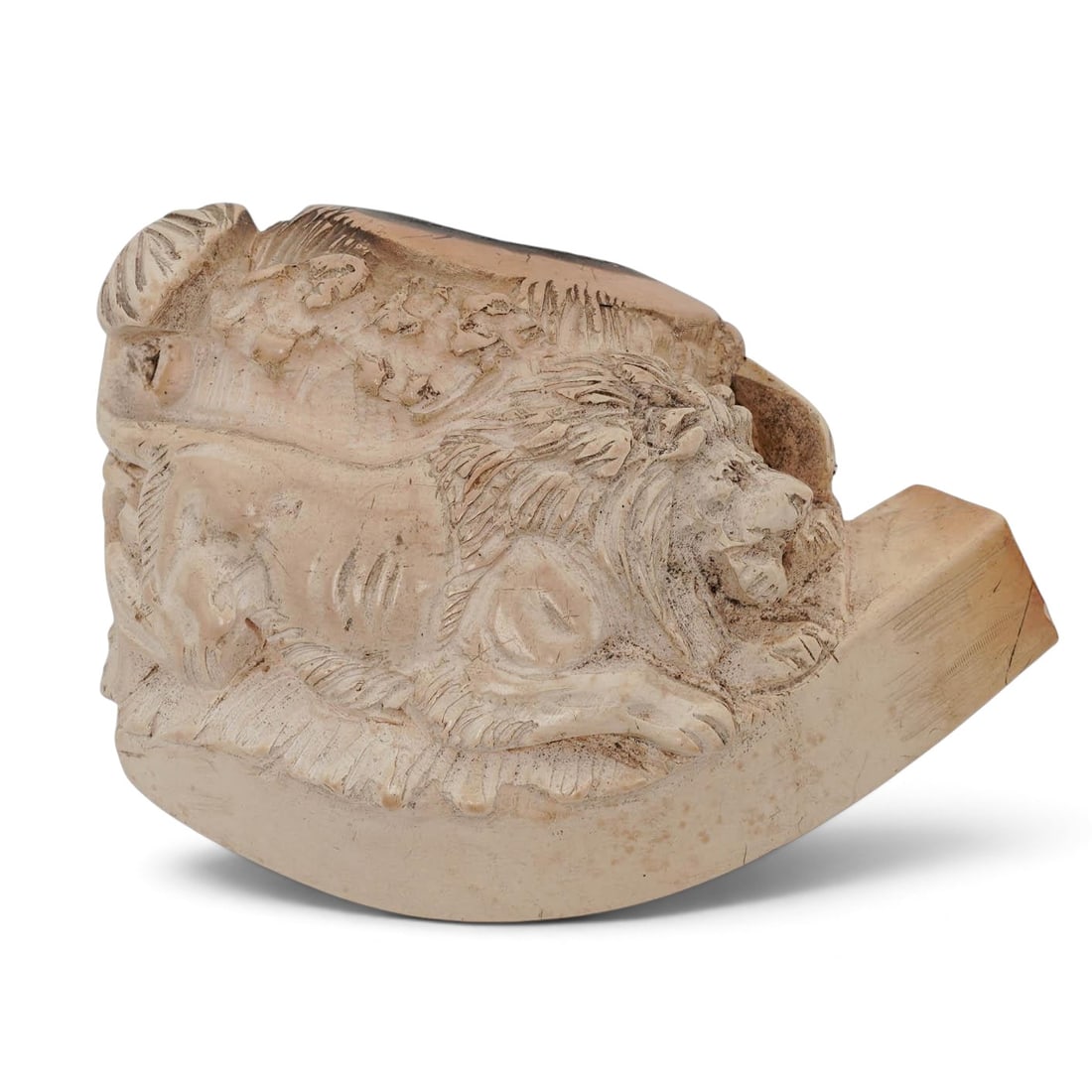 Meerschaum Tobacco Carved Lion Pipe: Meerschaum Tobacco Carved Lion Pipe Early 20th century, European Artist/Designer/Manufacturer: Unknown Marking(s); notes: Stem or mouthpiece missing Materials: carved block meerschaum Cataloger Note: