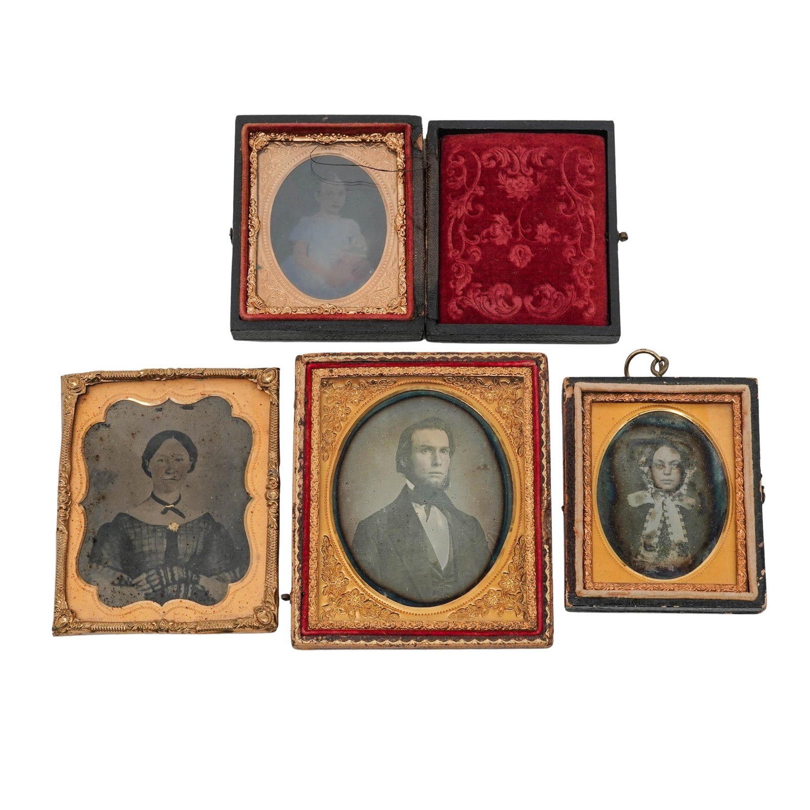 (4 pcs) 19th Cent. Portrait Daguerreotypes (1 of 1)