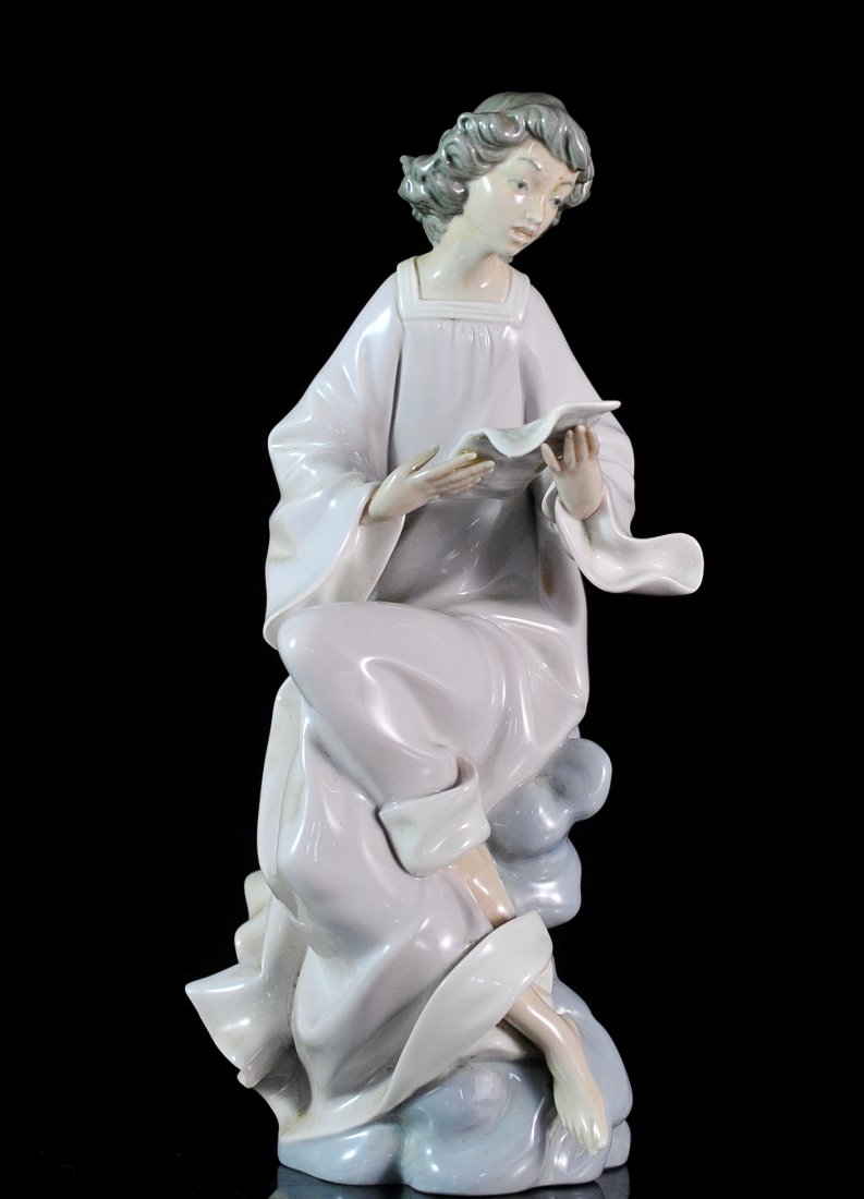 Vintage Lladro Porcelain Figurine Oct 23, 2013 Akiba Antiques in FL